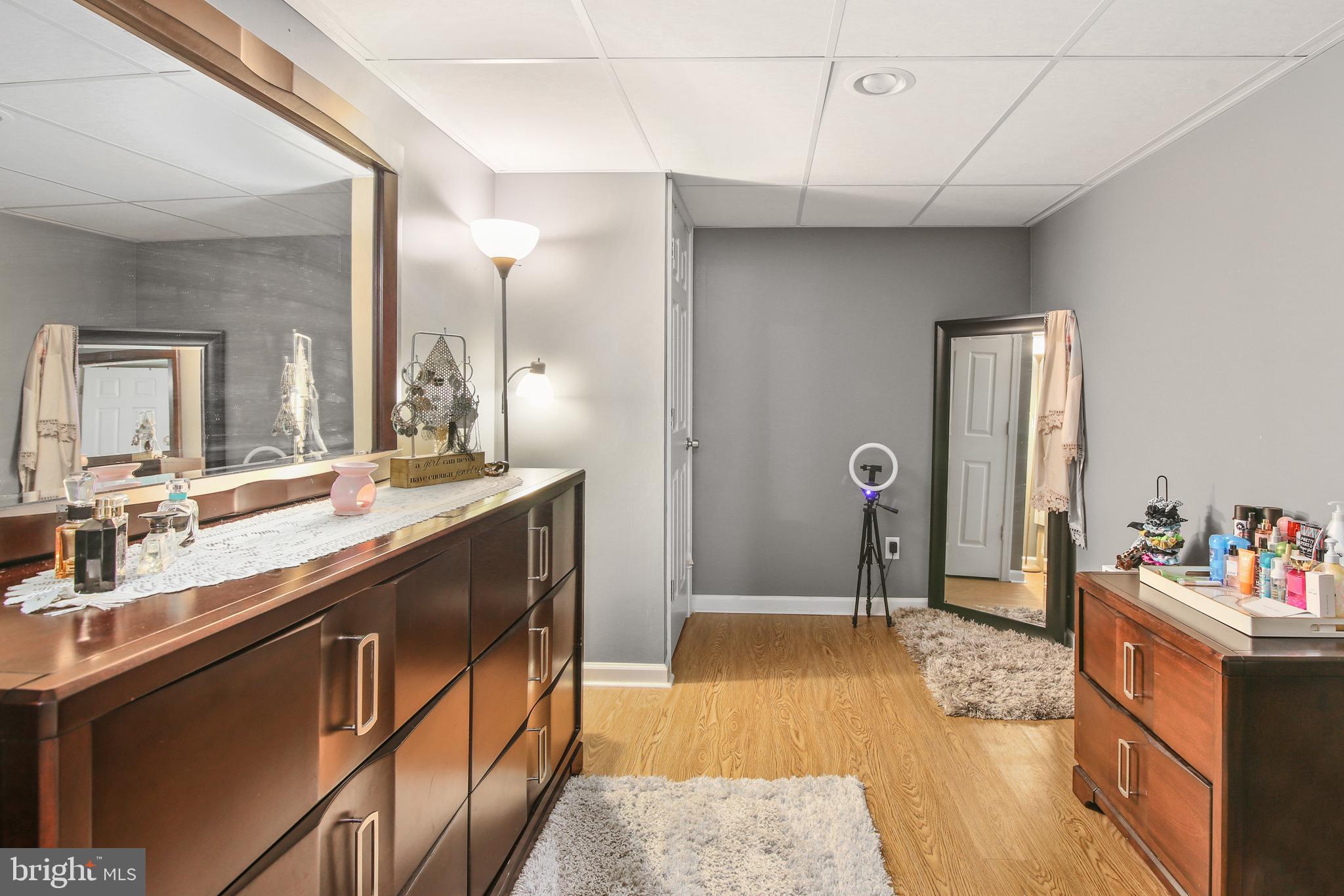 PATRIOTS GLEN - Residential