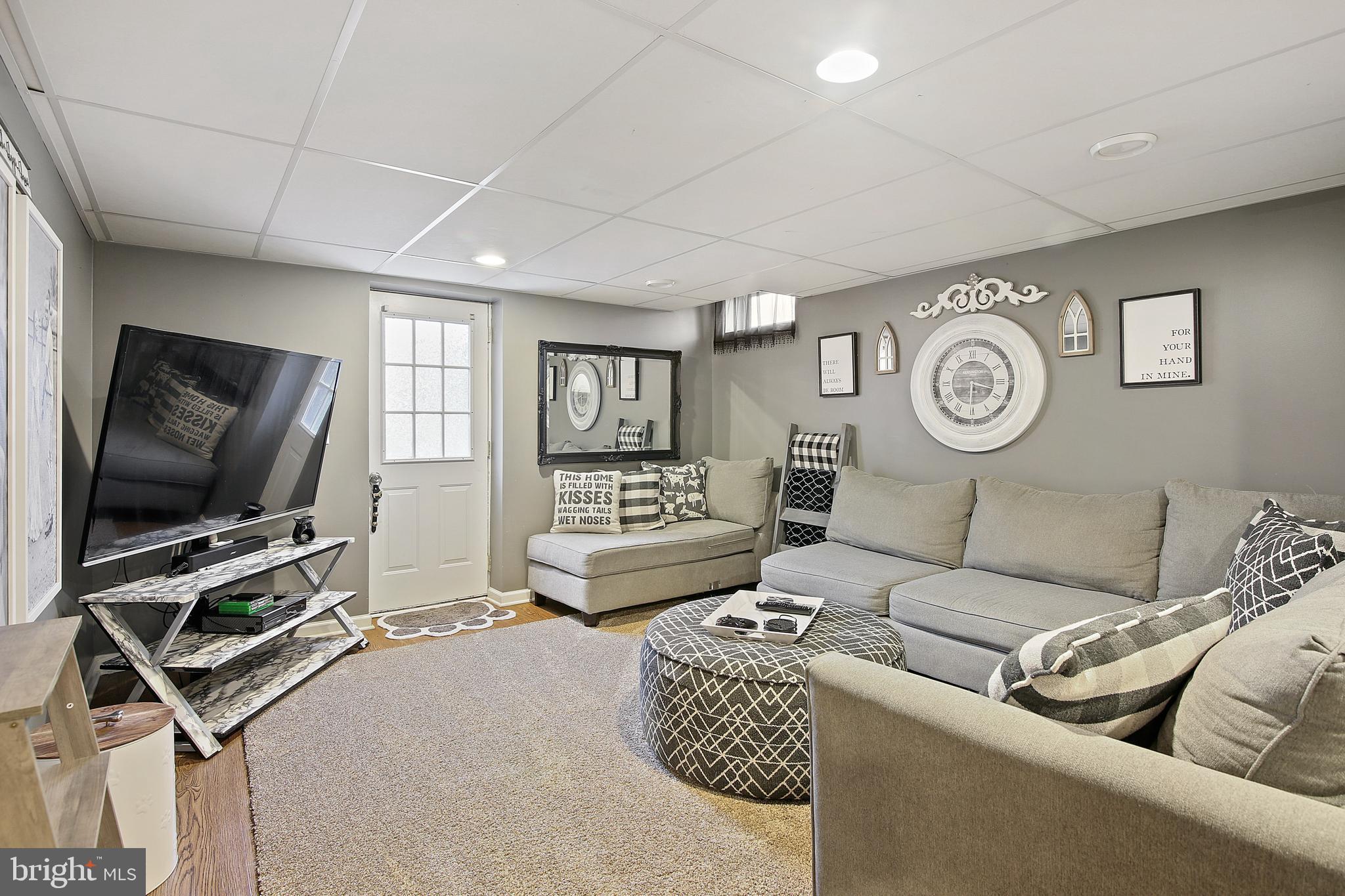 PATRIOTS GLEN - Residential