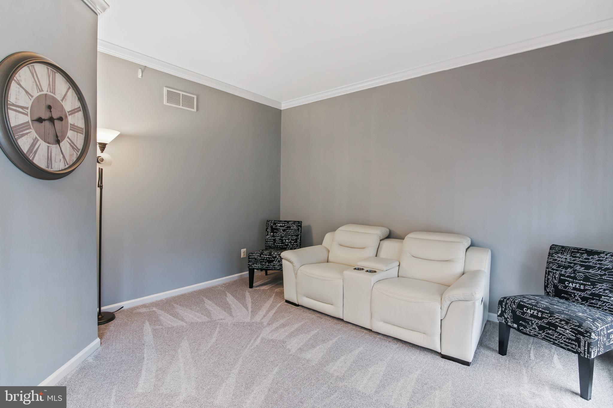 PATRIOTS GLEN - Residential