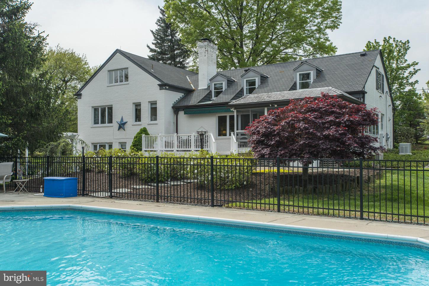 DARNESTOWN OUTSIDE - Residential