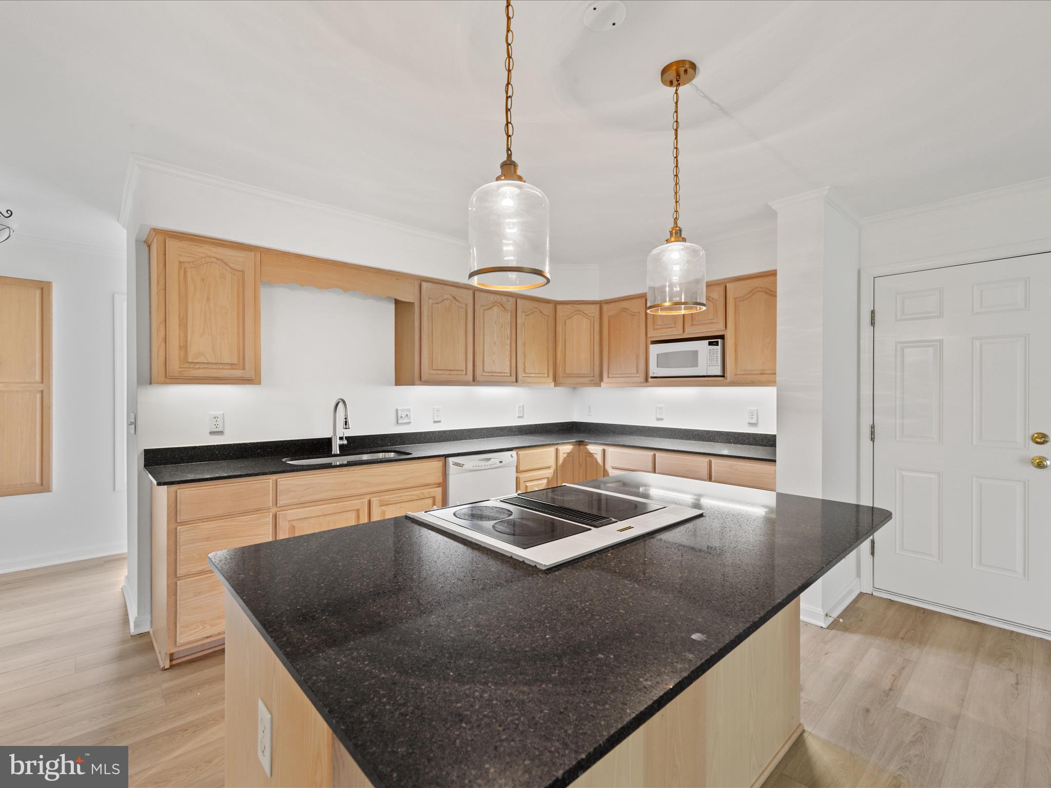 LODGECLIFF - Residential