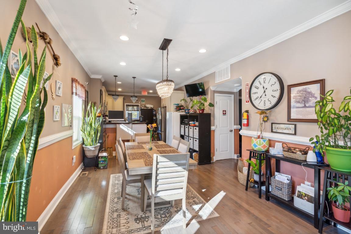 DOLFIELD - Commercial Sale