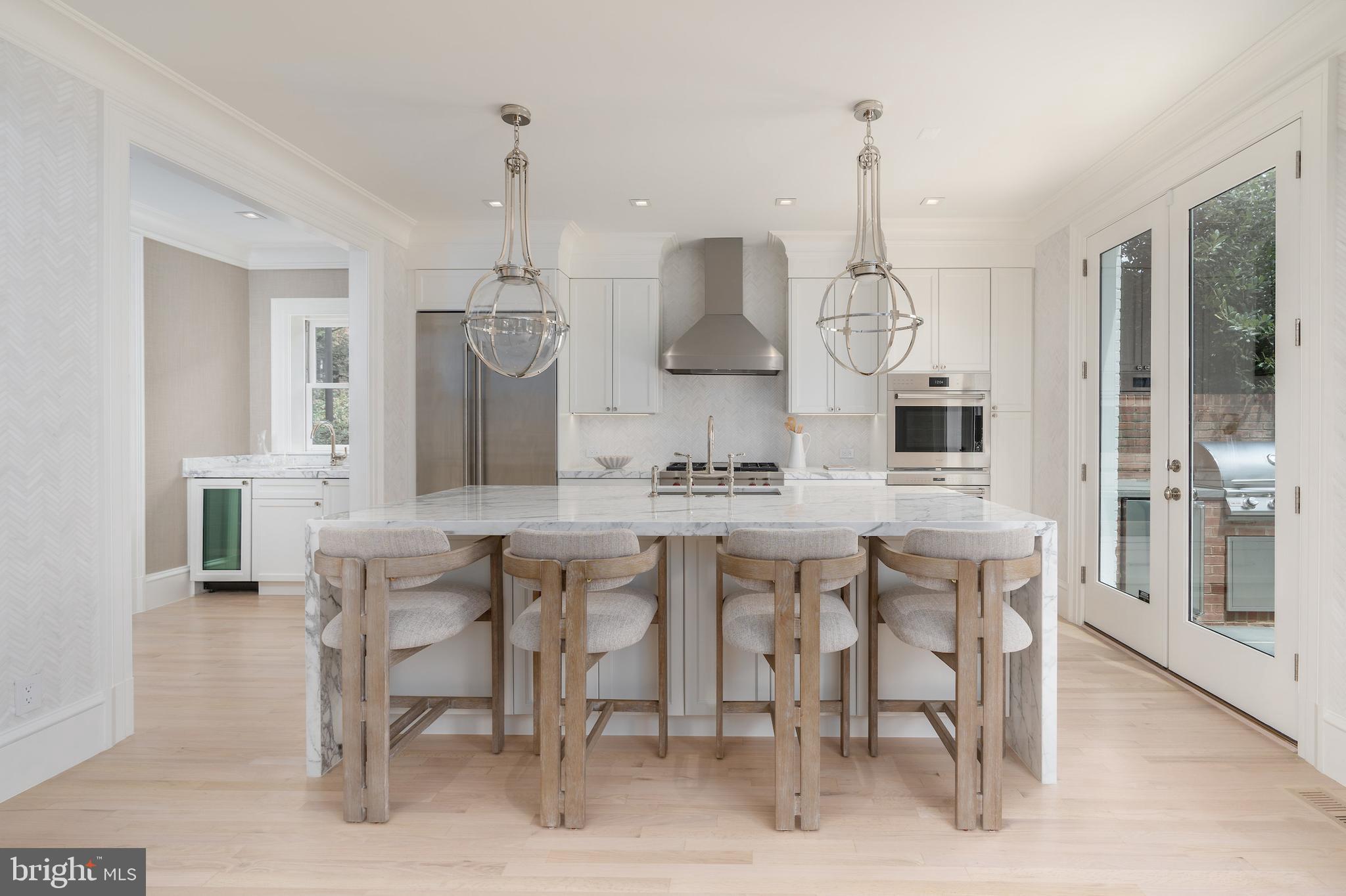 GEORGETOWN - Residential