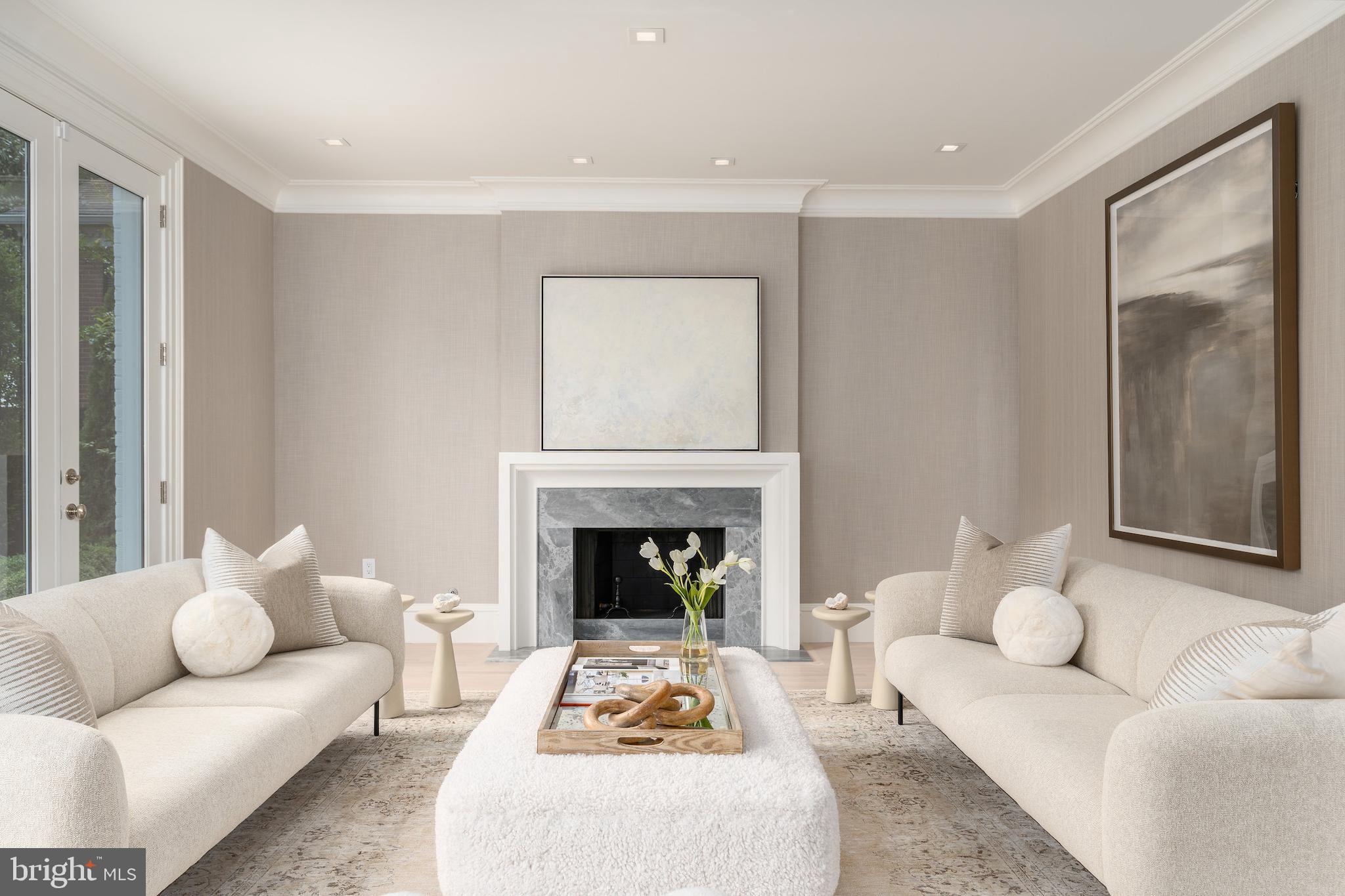 GEORGETOWN - Residential