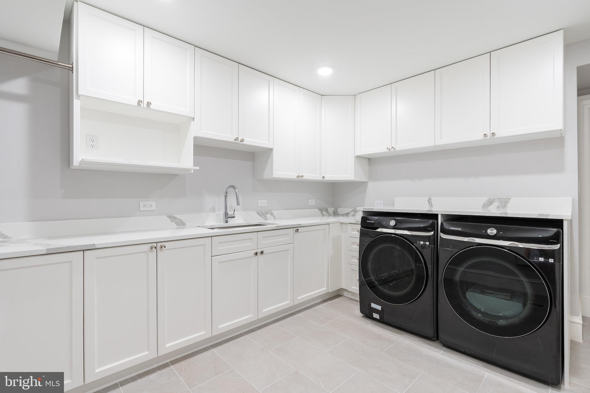 GEORGETOWN - Residential