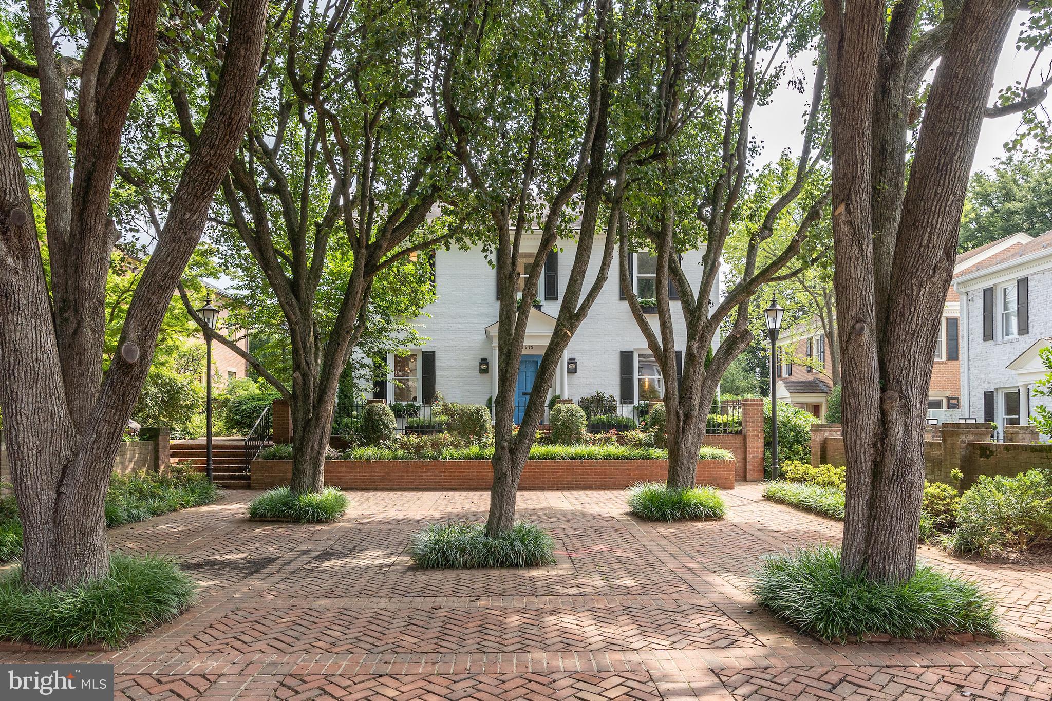 GEORGETOWN - Residential