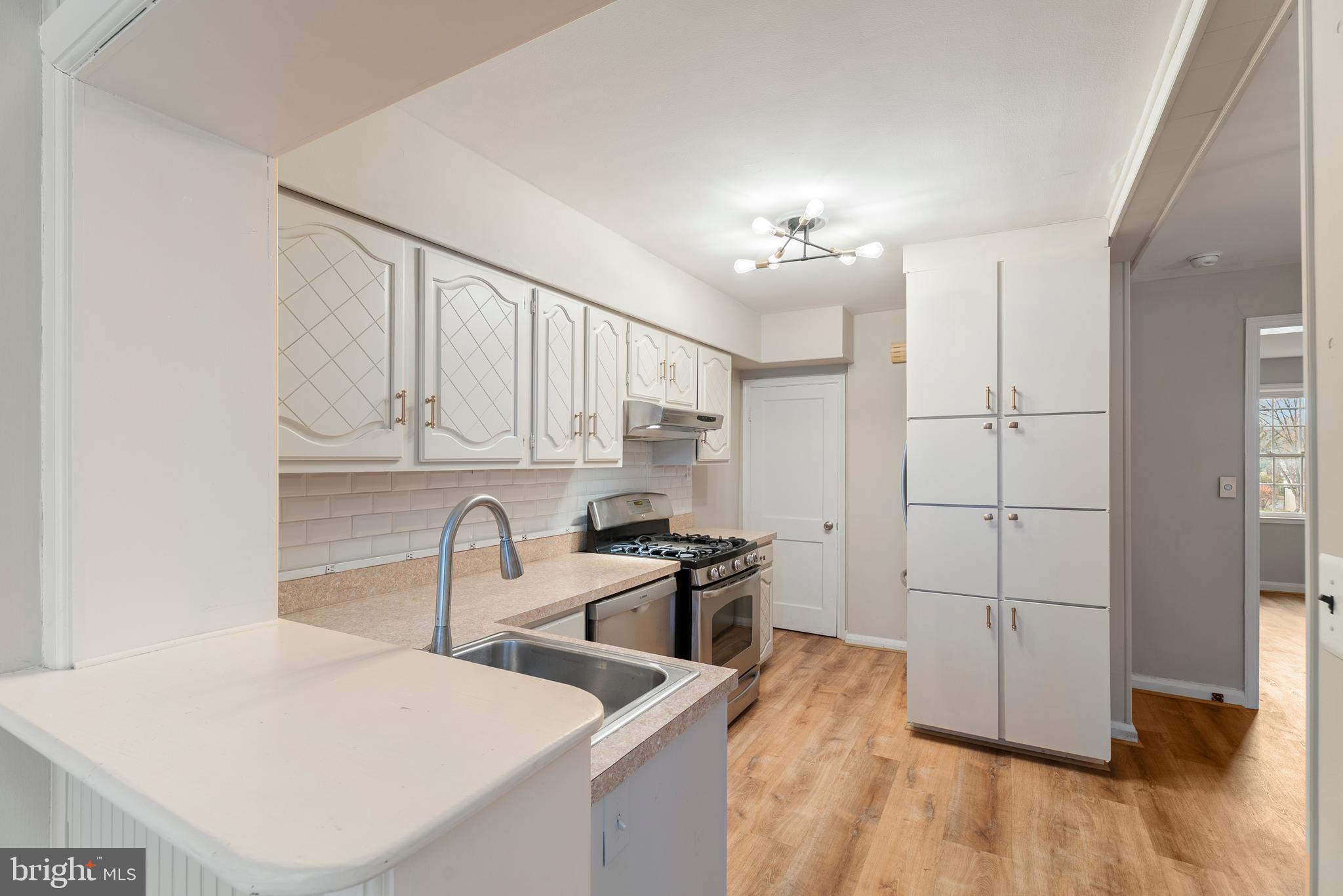 MIDDLESEX - Residential