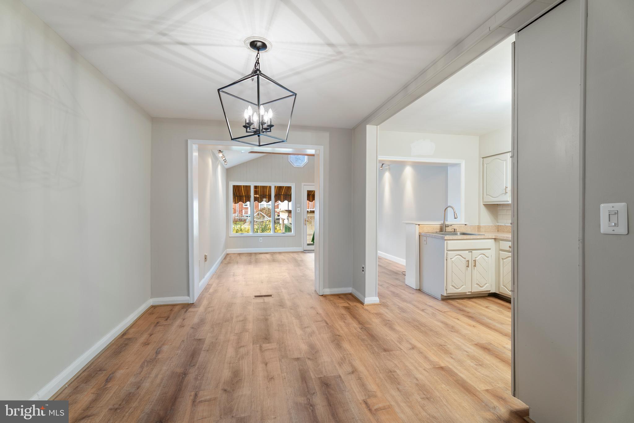 MIDDLESEX - Residential