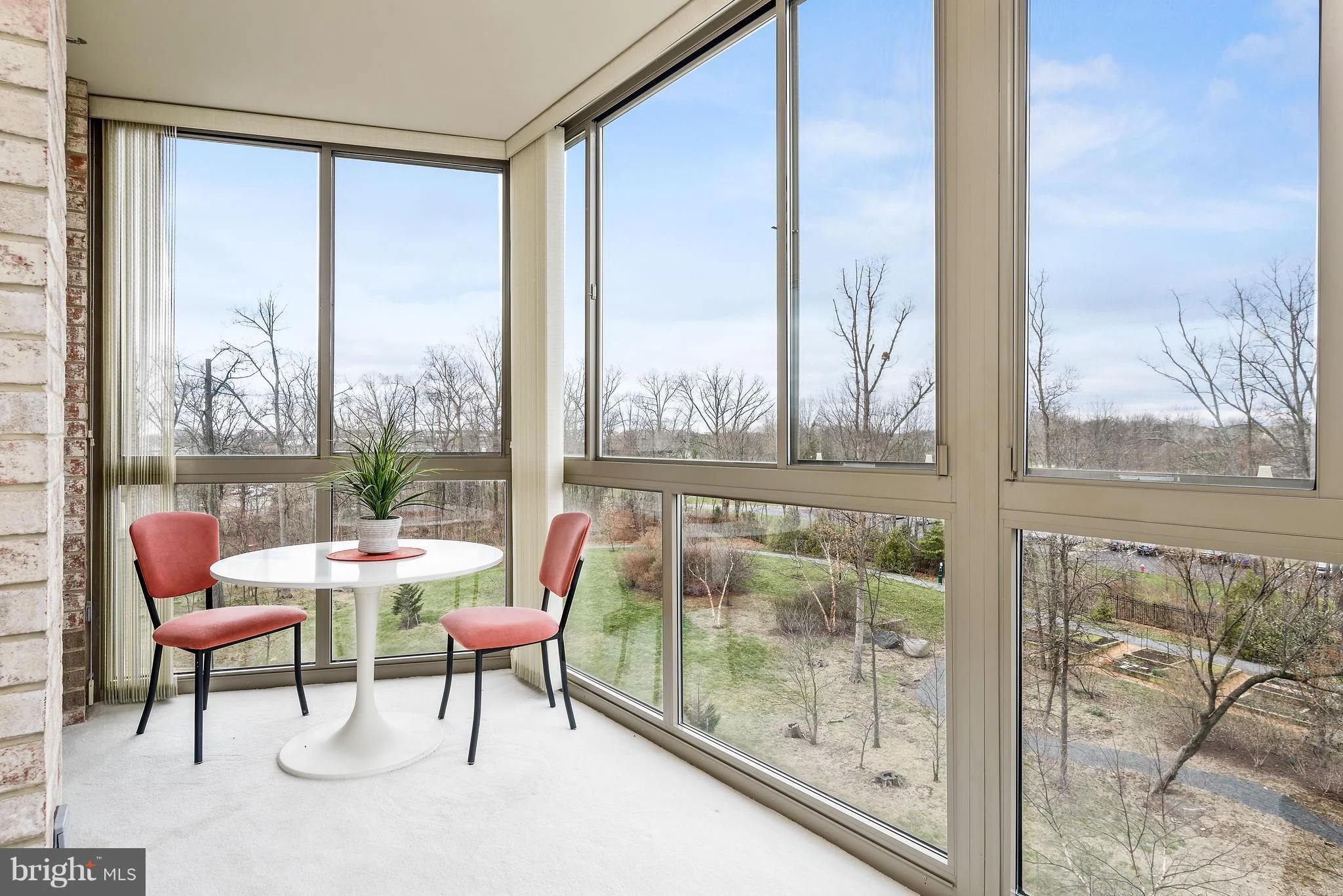 19365 Cypress Ridge Terrace Unit 501, Leesburg, VA 20176