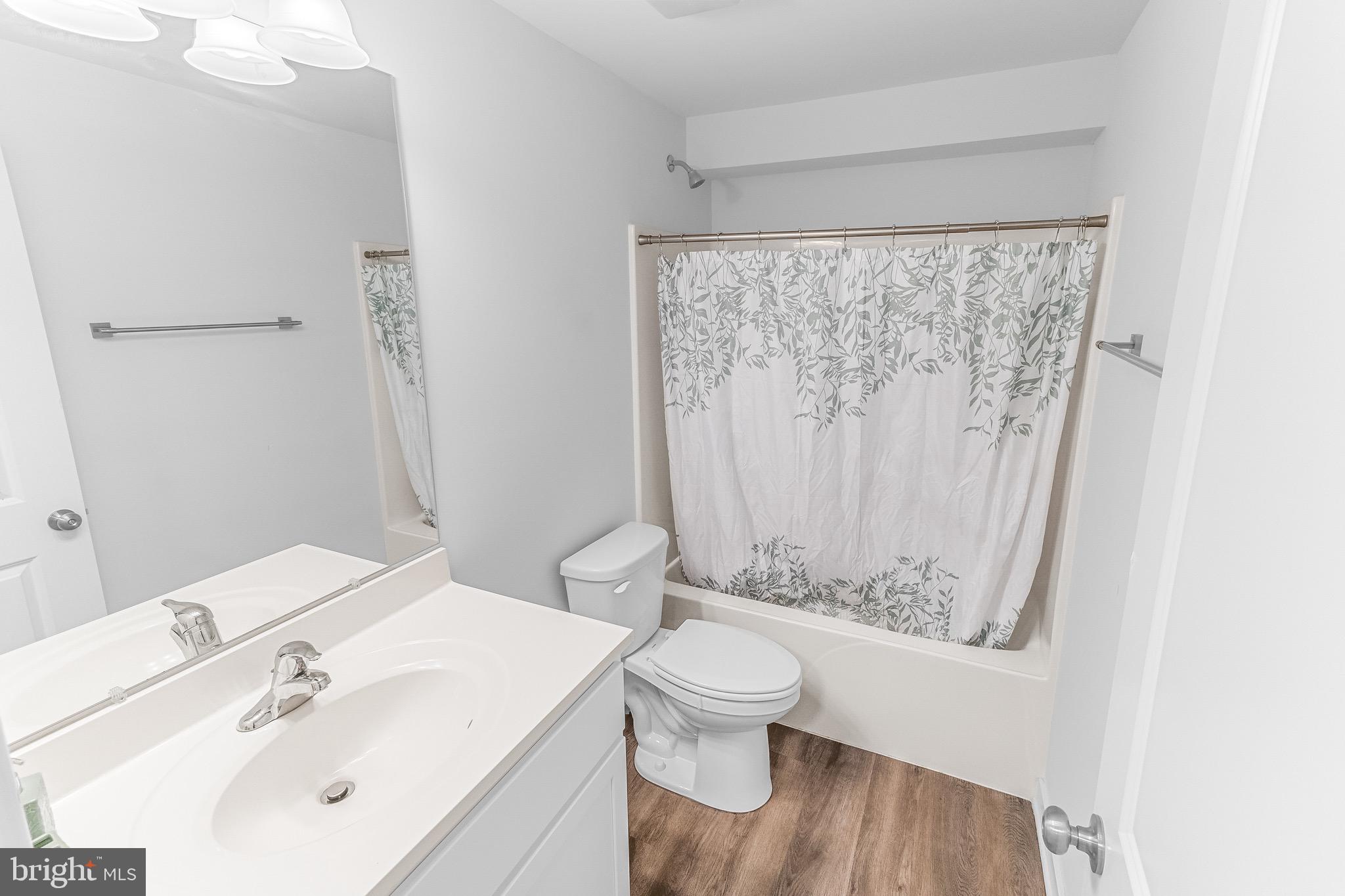 POINT VIEW ESTATES - Residential