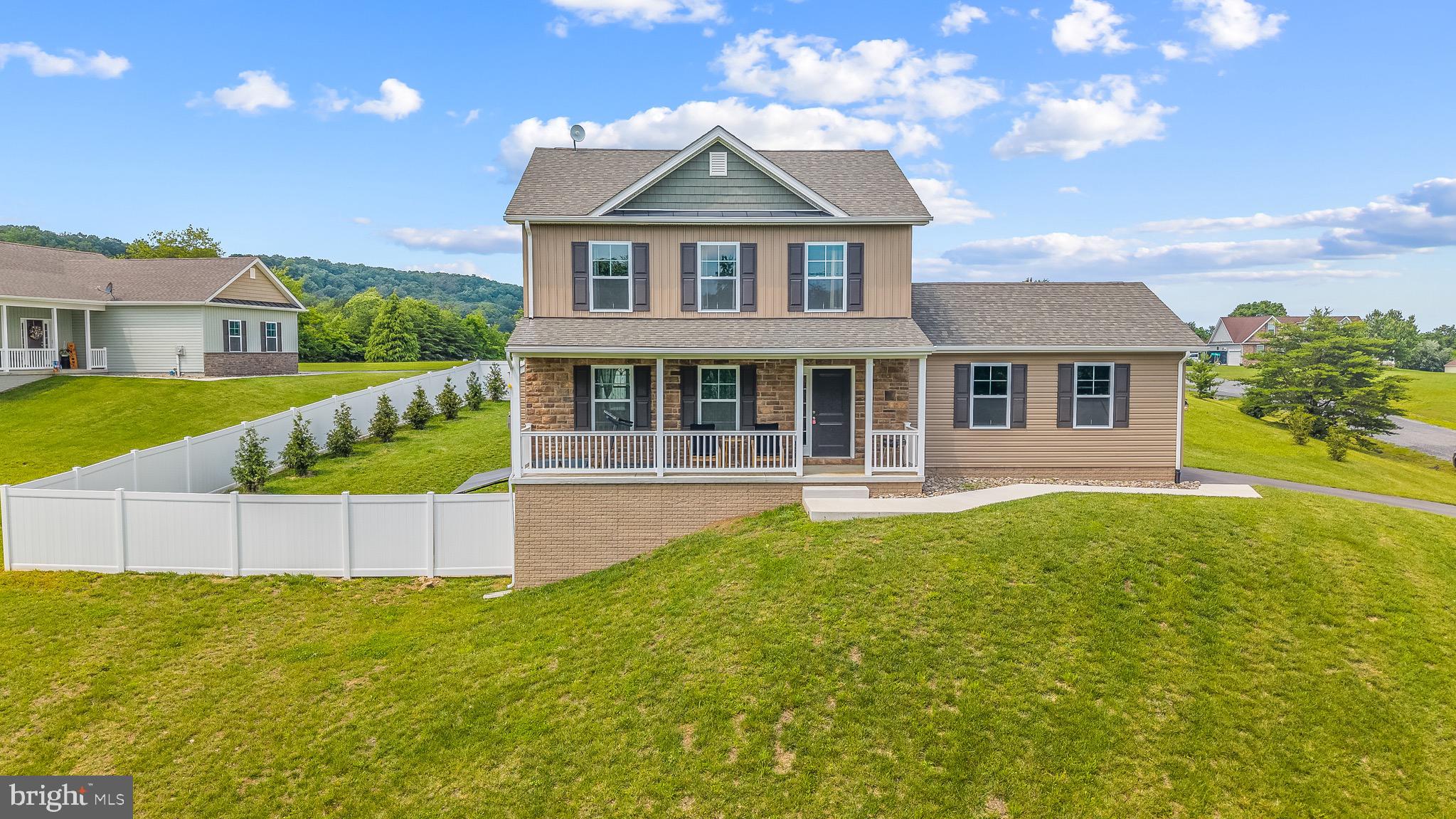 POINT VIEW ESTATES - Residential