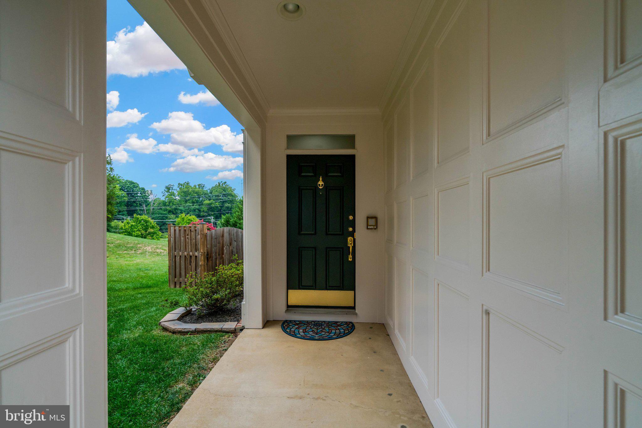 3348 WILTON CREST COURT
