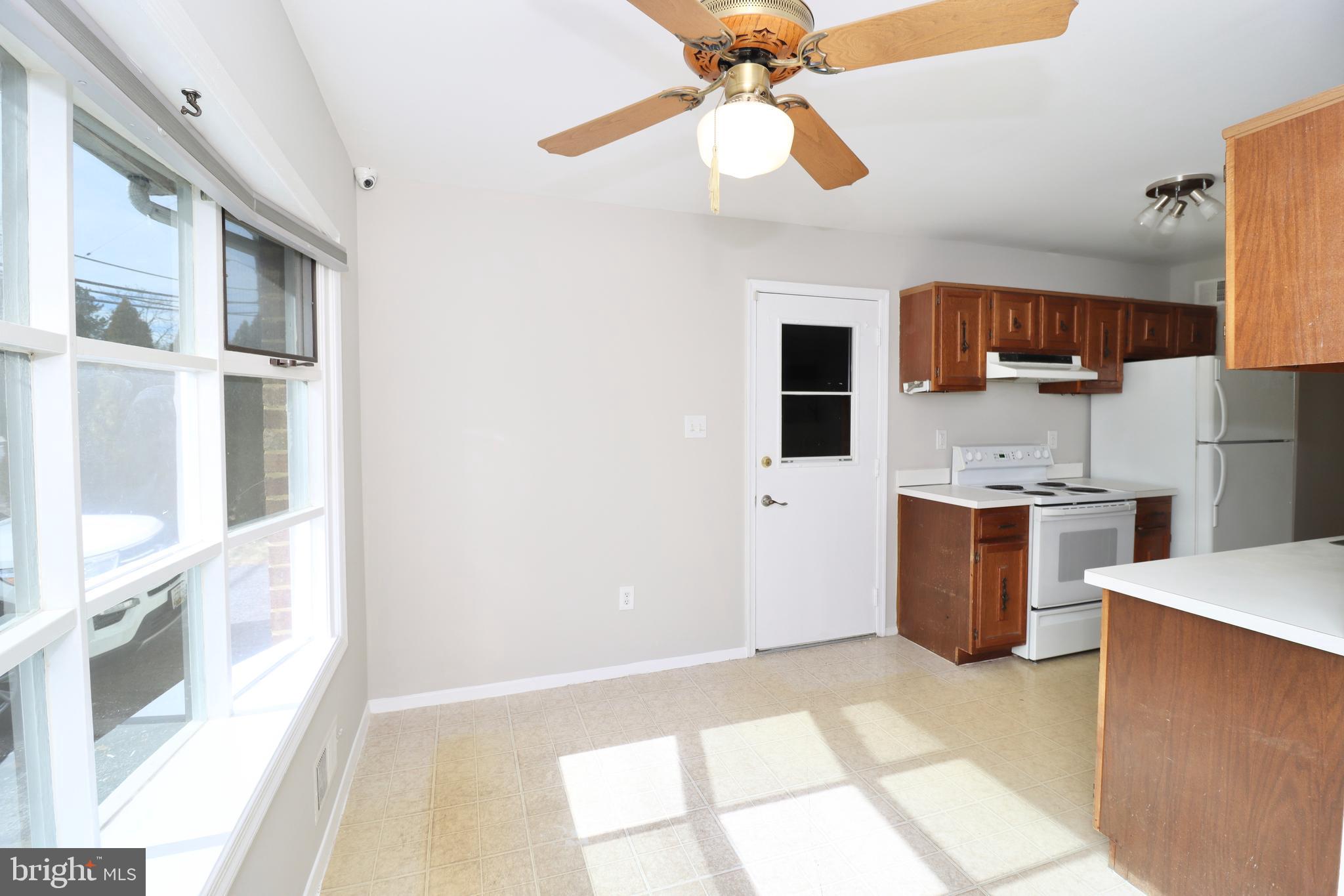 6502 OLD SANDY SPRING ROAD