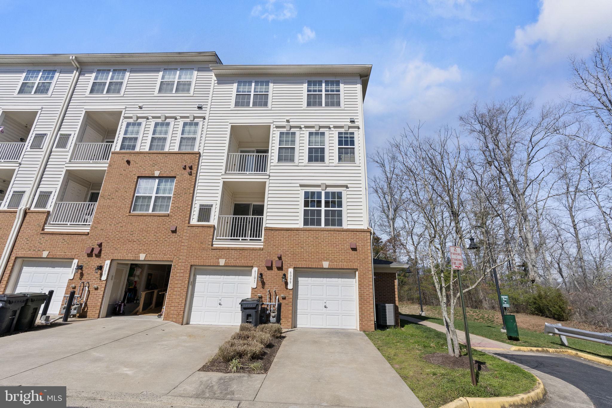 MARKET CENTER CONDOMINIUM - Residential