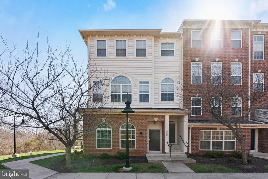 Charming End Unit -Townhome Style Condo in the popular Market Center Community!! 2BR/2.5BA w/ attached 1-Car Garage, New Carpet, New Paint, Hardwood Flooring, Family Room w/12+Ft Ceiling, Gas Fireplace, Lg Windows w/ a Beautiful Courtyard View and Tree Setting** Upgraded Kitchen w/Stainless Steel Appliances, Gas Range, Granite Counter-top, Breakfast Bar/Island, Recess lighting, and Pantry**Upper Level Primary Bedroom w/ Balcony access, Walk-in Closet and En Suite Bath w/ Dual Sink Vanity, Soaking Tub and Separate Shower** Generous sized 2nd Bedroom and Hall Bath**Laundry area on the Upper Level for easy access! Ample parking throughout the community! Easy access to Major Highways, UVA Medical Center, Public Transportation, Schools, Dining, Shops, Local Breweries and Wineries. Amenities include, Swimming Pool, Club House, Tot Lot, Jog/Walking Trails, and so much more. Water and Trash are included in the Condo Fee. New H2O Heater 2023.