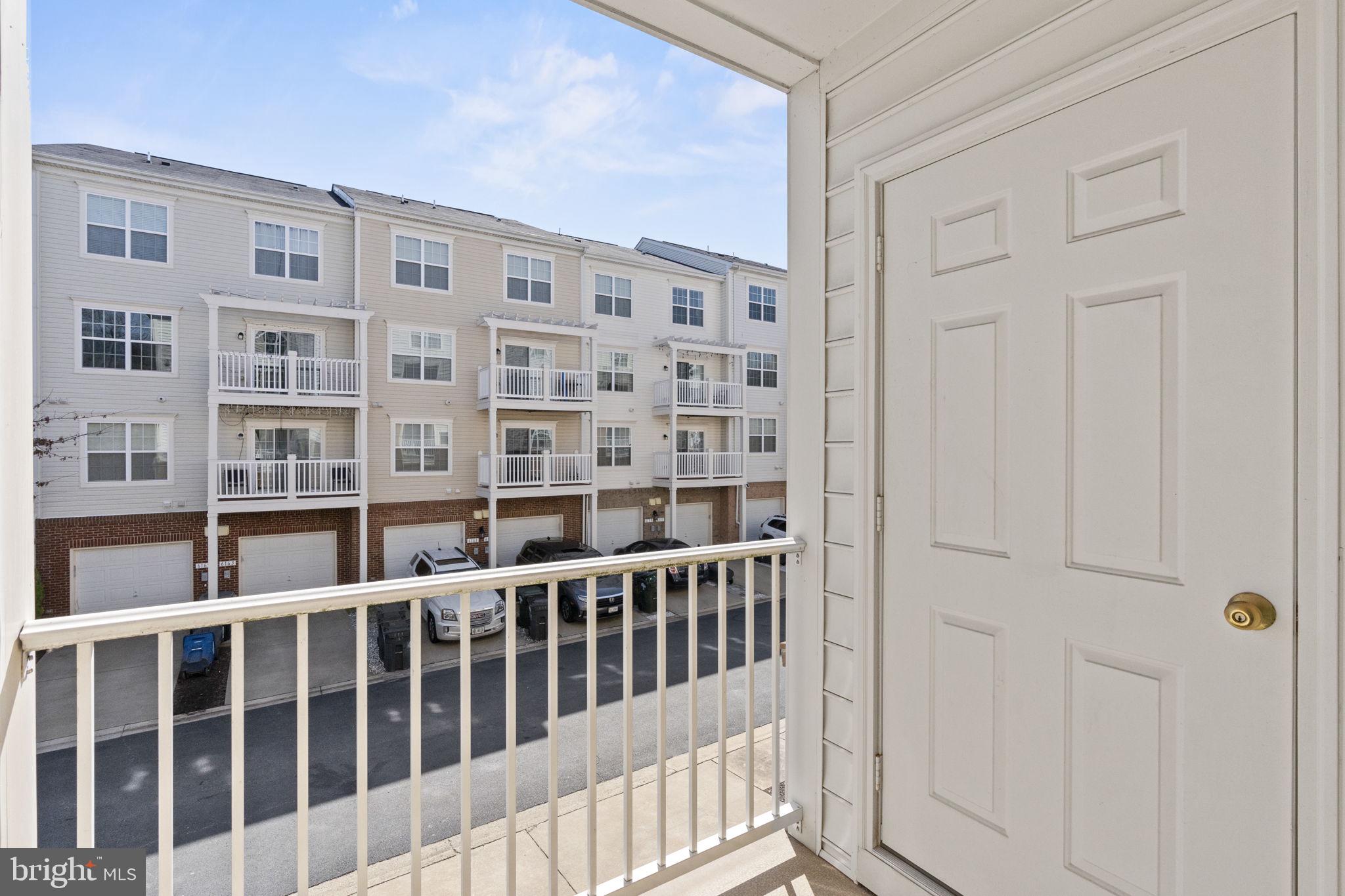 MARKET CENTER CONDOMINIUM - Residential