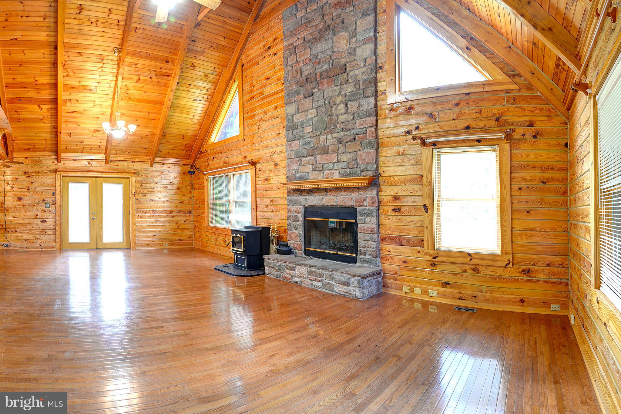 THE VILLAGE AT LAKE ANNA - Residential