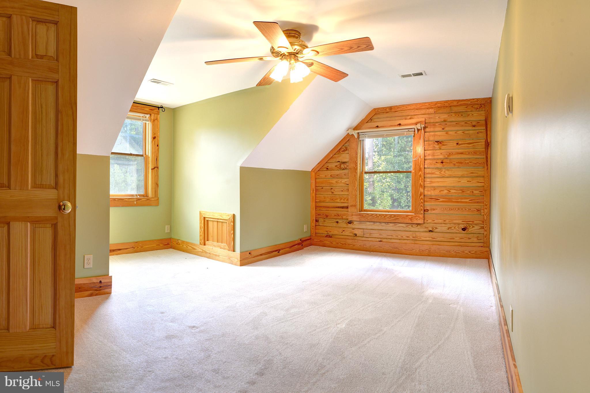 THE VILLAGE AT LAKE ANNA - Residential