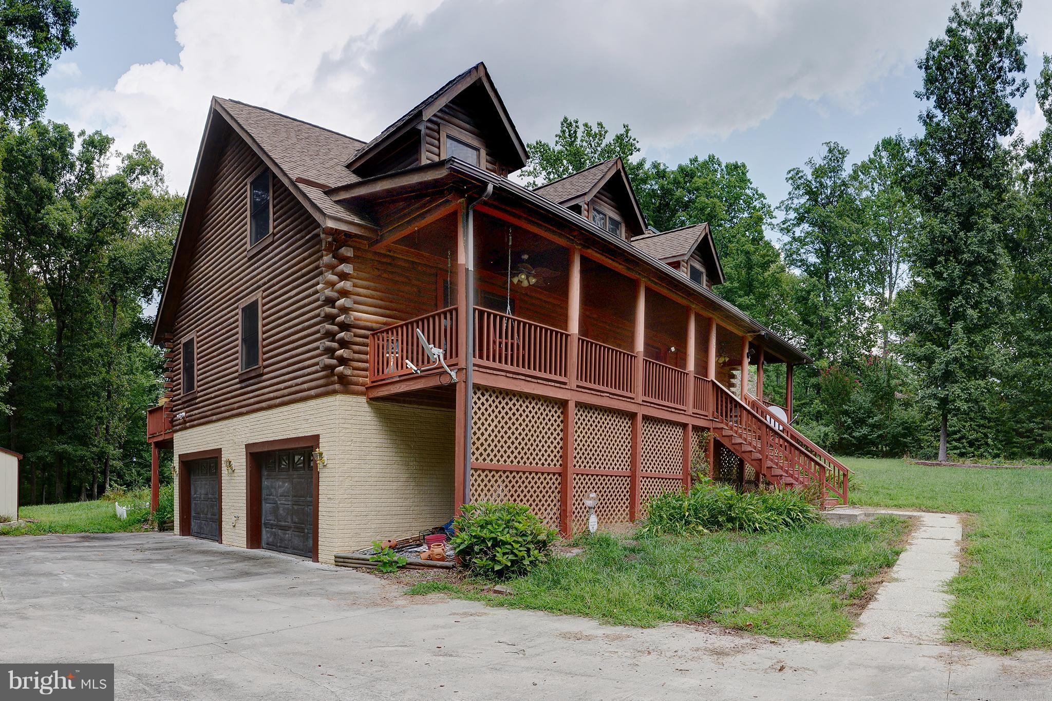 THE VILLAGE AT LAKE ANNA - Residential