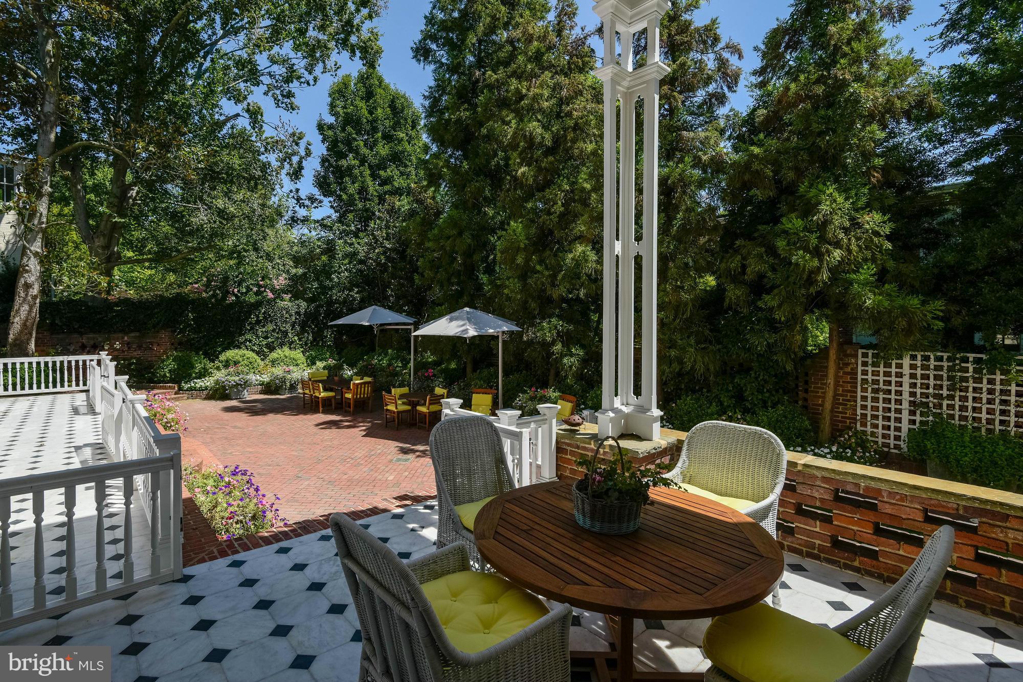 GEORGETOWN - Residential