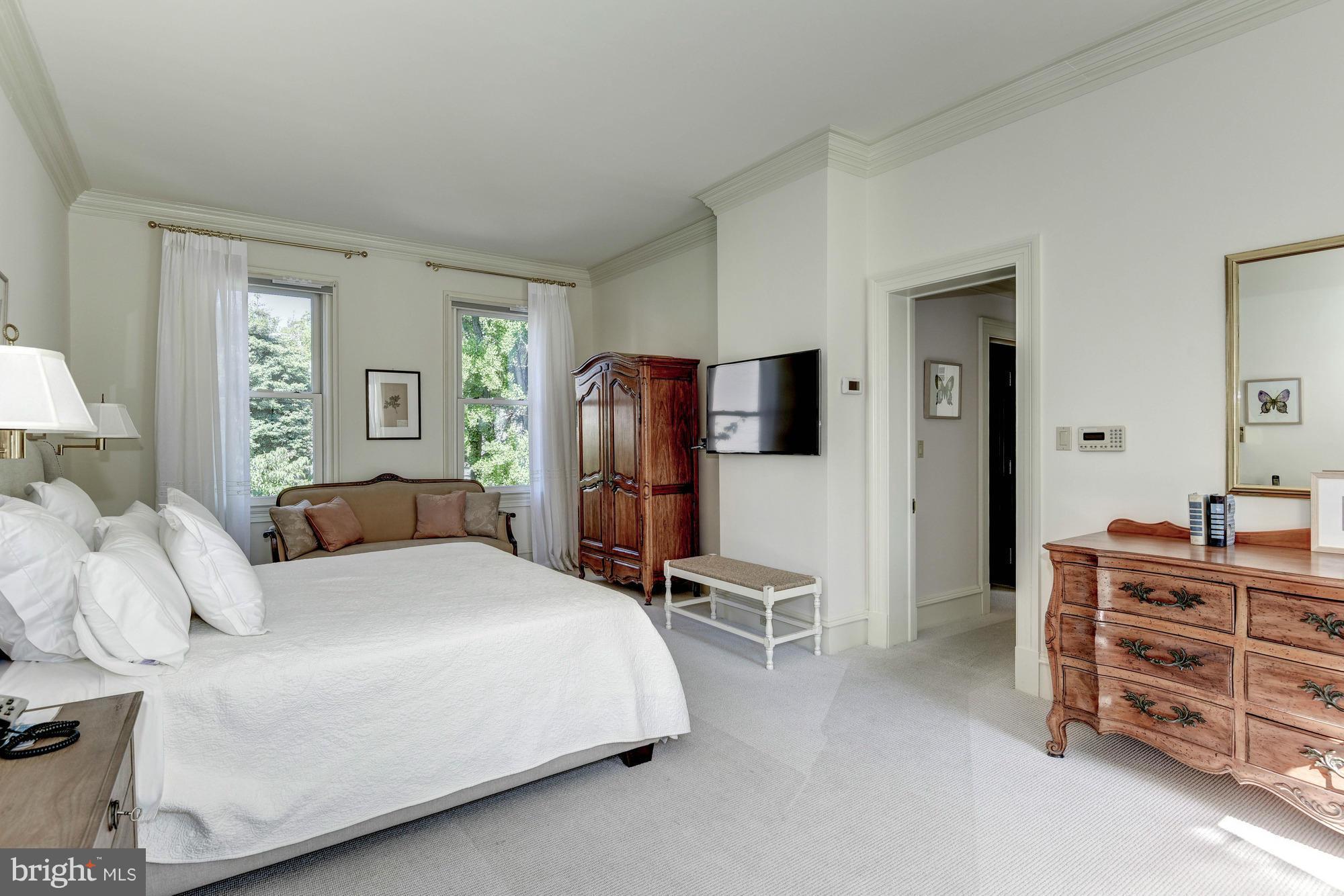 GEORGETOWN - Residential