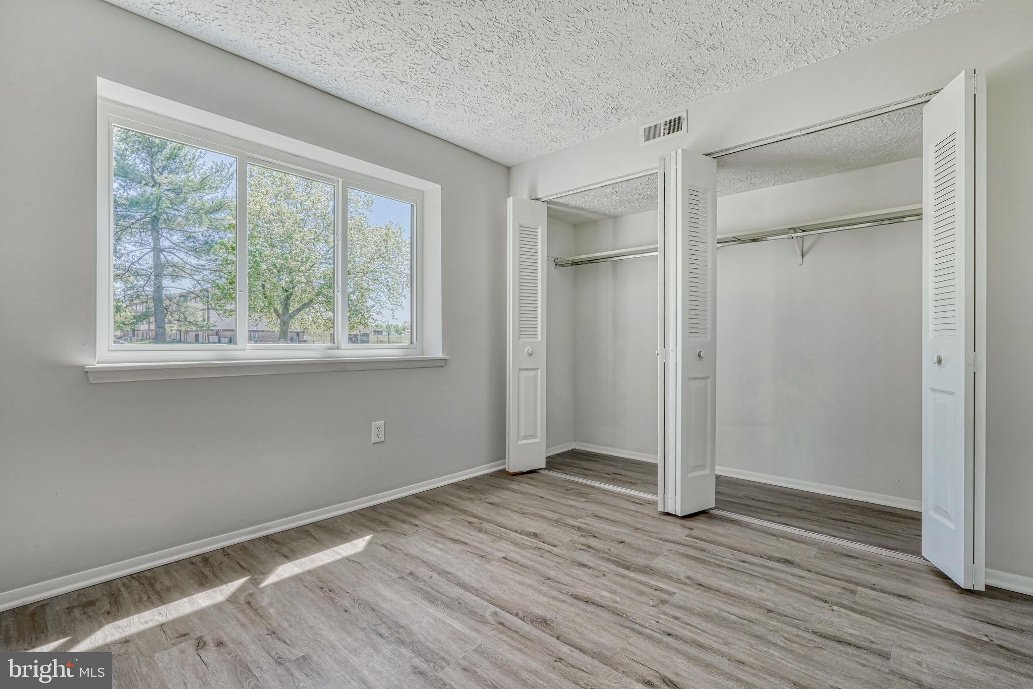 AMBERTOWNE - Residential