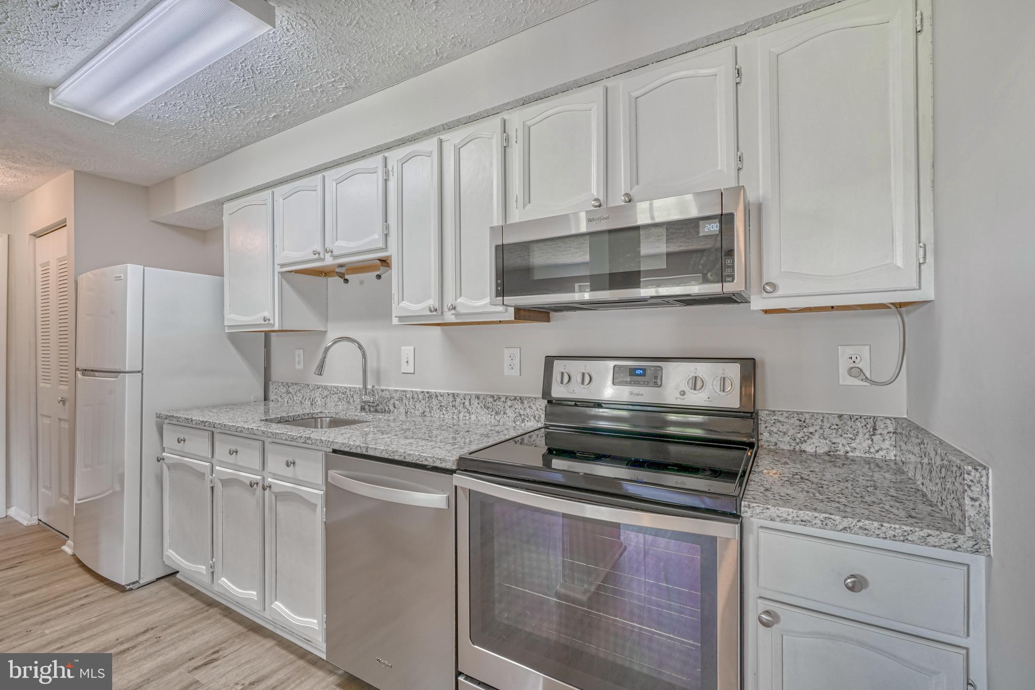 AMBERTOWNE - Residential