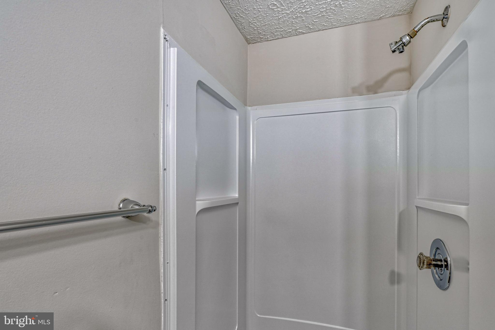 AMBERTOWNE - Residential