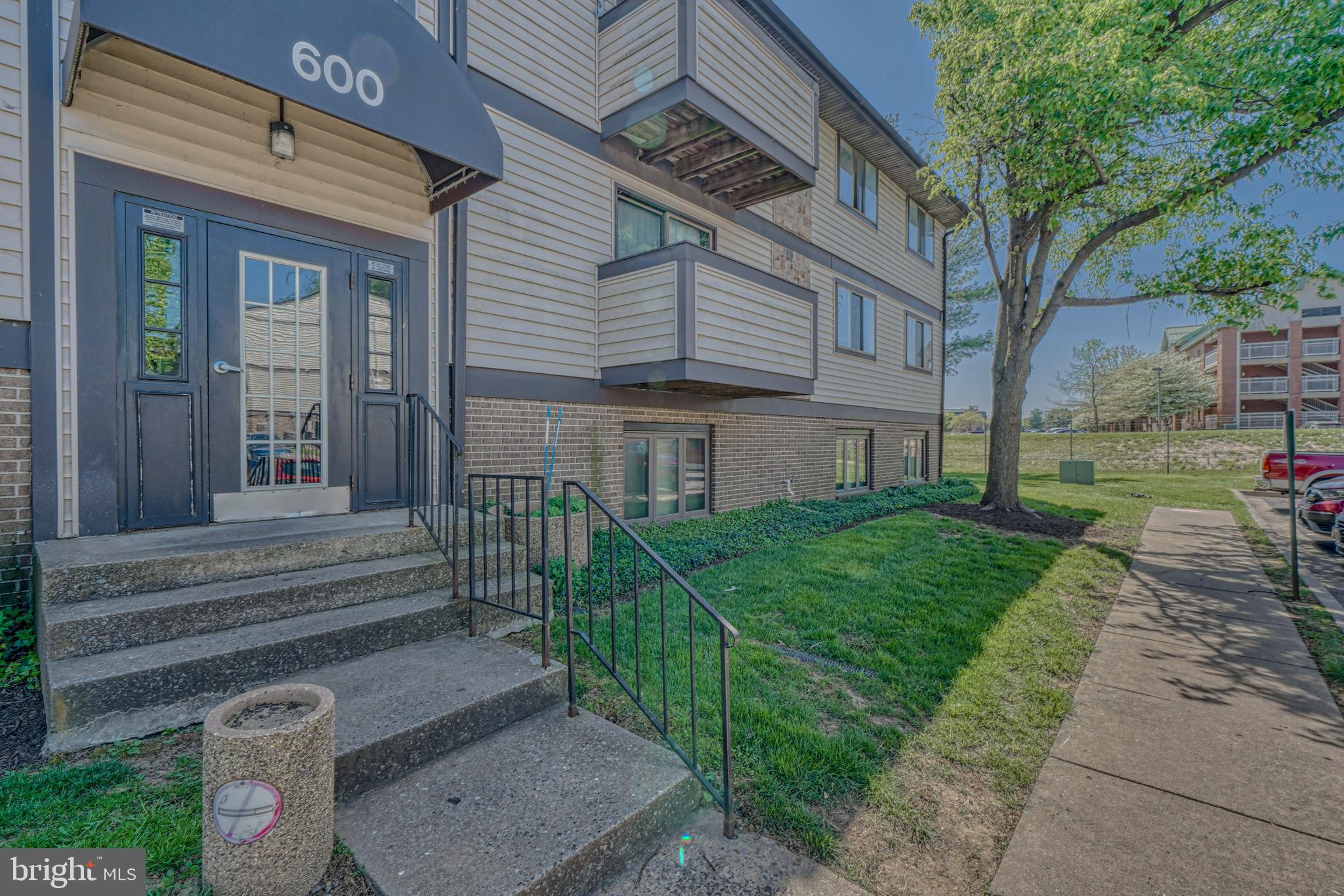 AMBERTOWNE - Residential