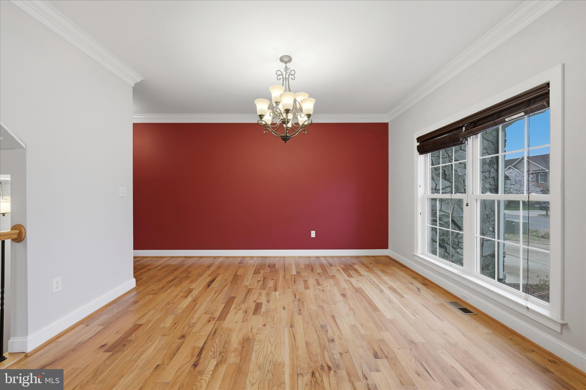 RAVEN POINTE - Residential