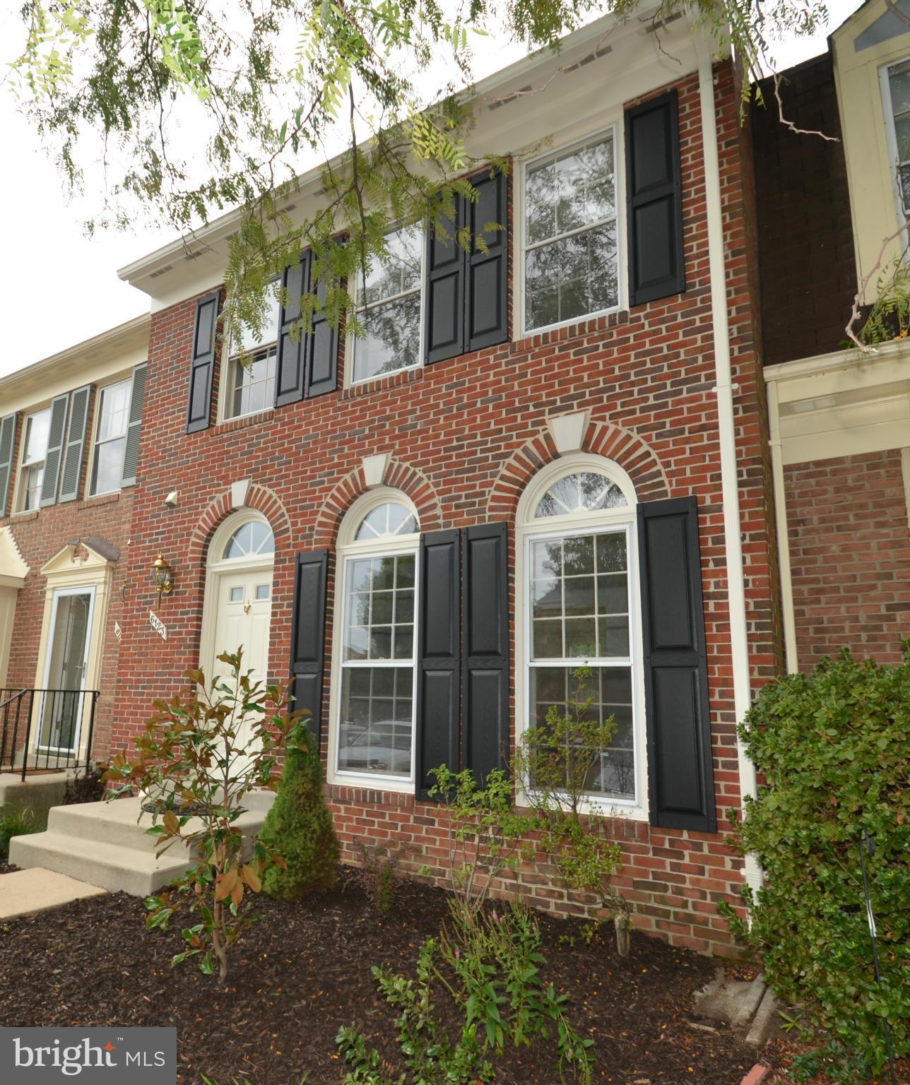 KINGSTOWNE - Residential Lease