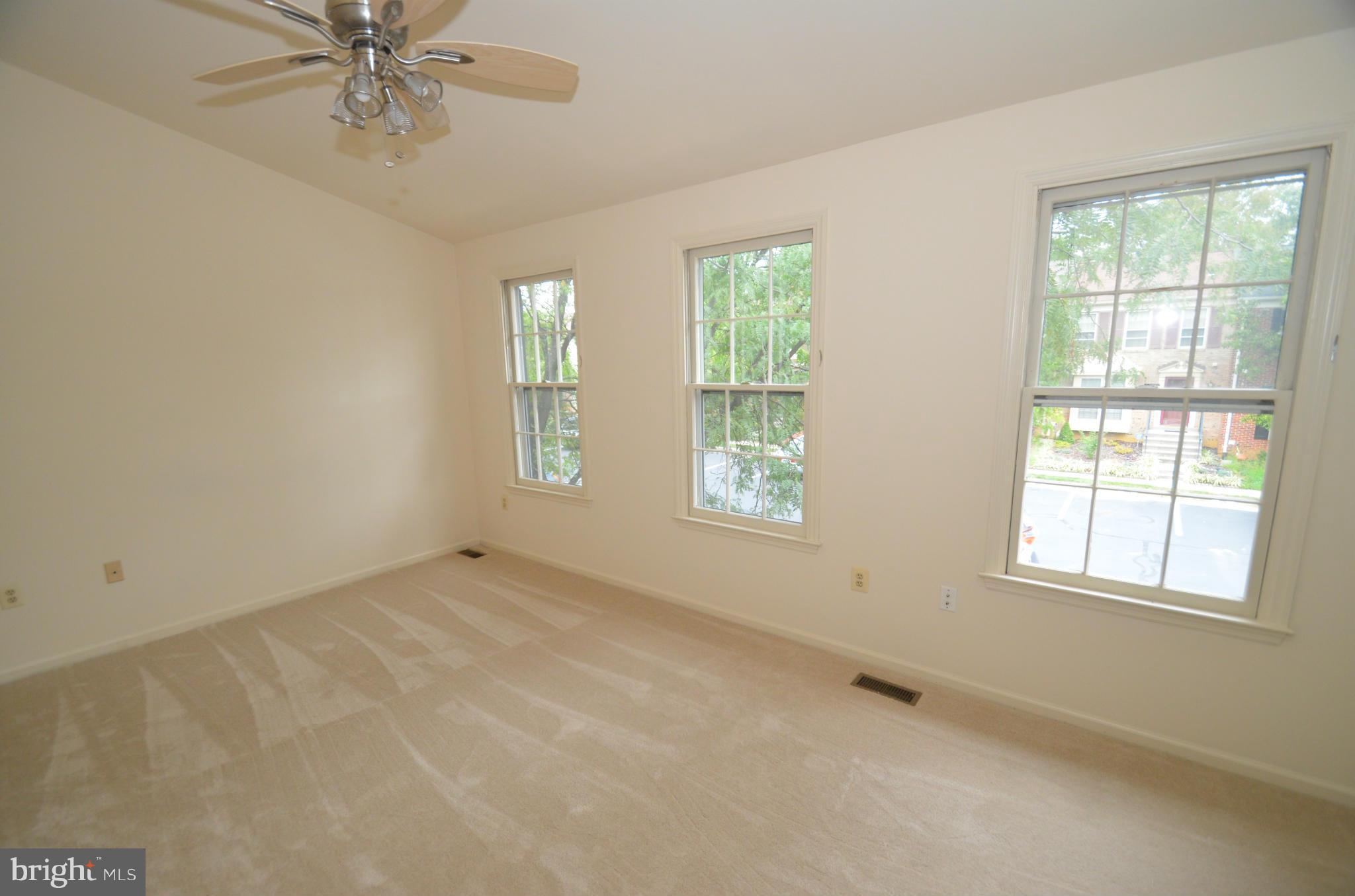 KINGSTOWNE - Residential Lease