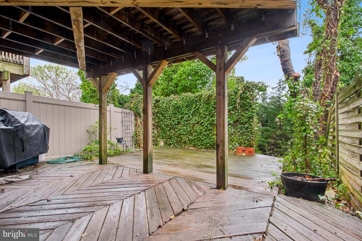 SATYR WOODS - Residential