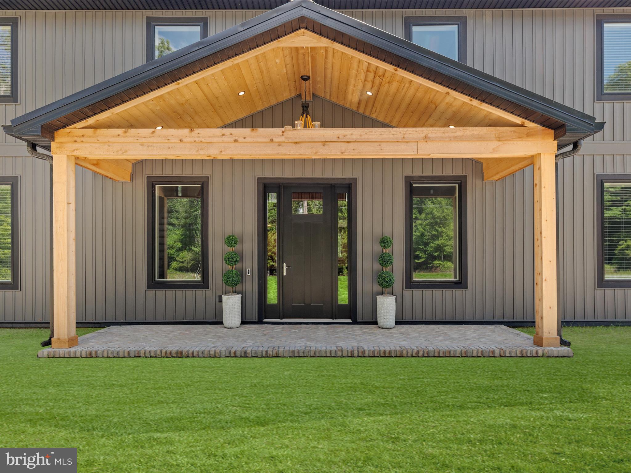 16381 DIAMOND FARM ROAD