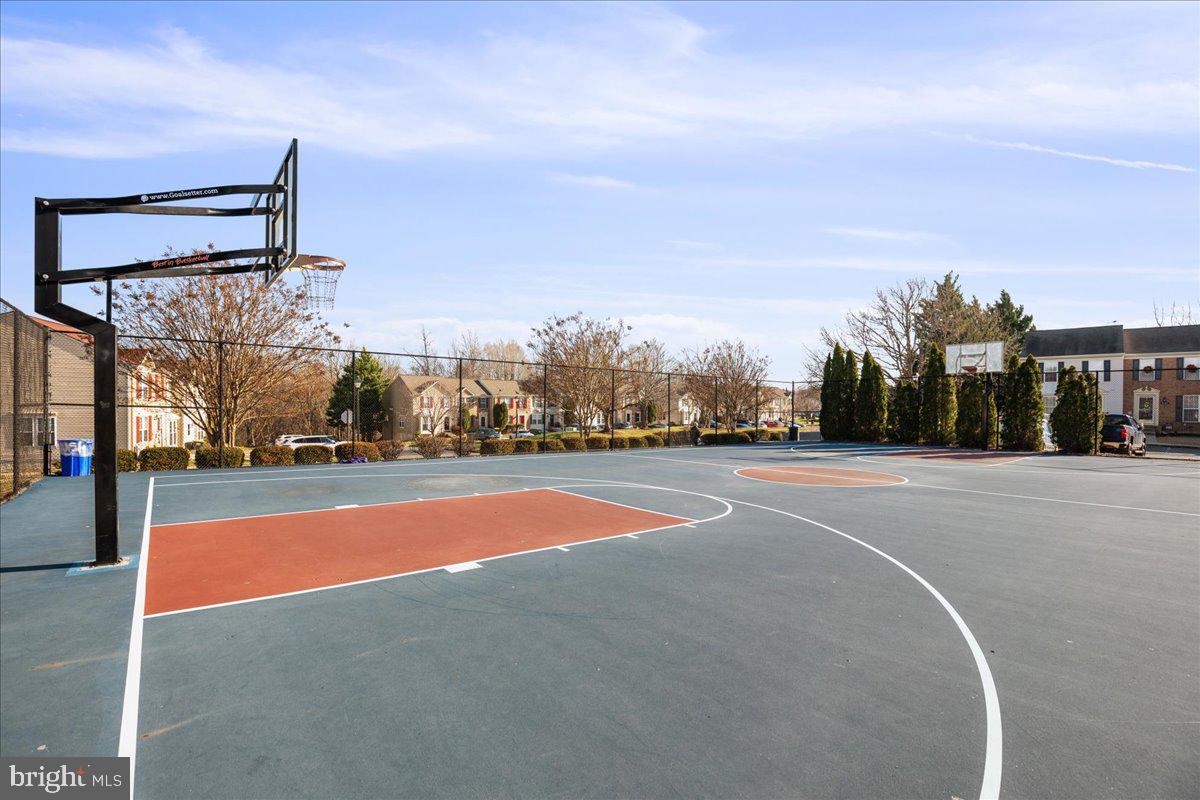 RICHFIELD STATION VILLAGE - Residential