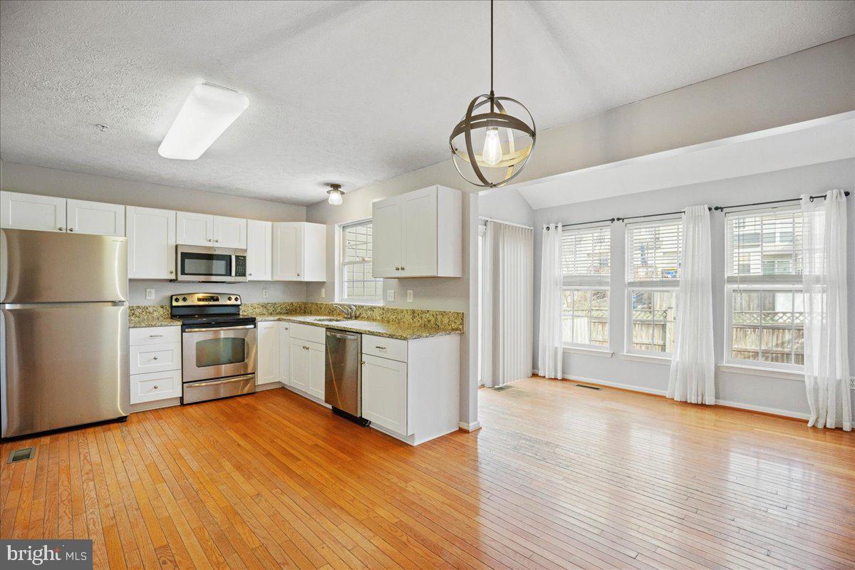 RICHFIELD STATION VILLAGE - Residential