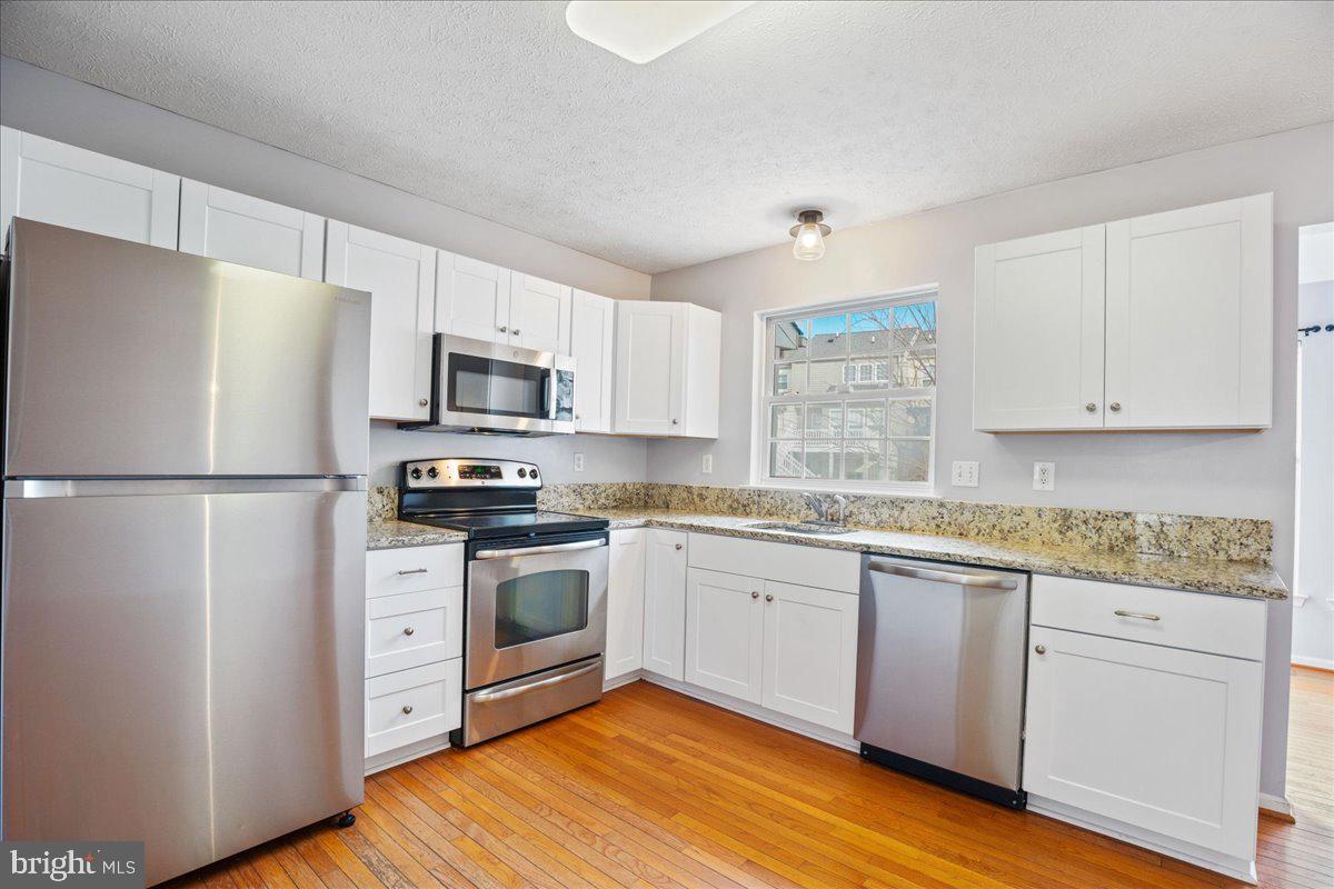 RICHFIELD STATION VILLAGE - Residential