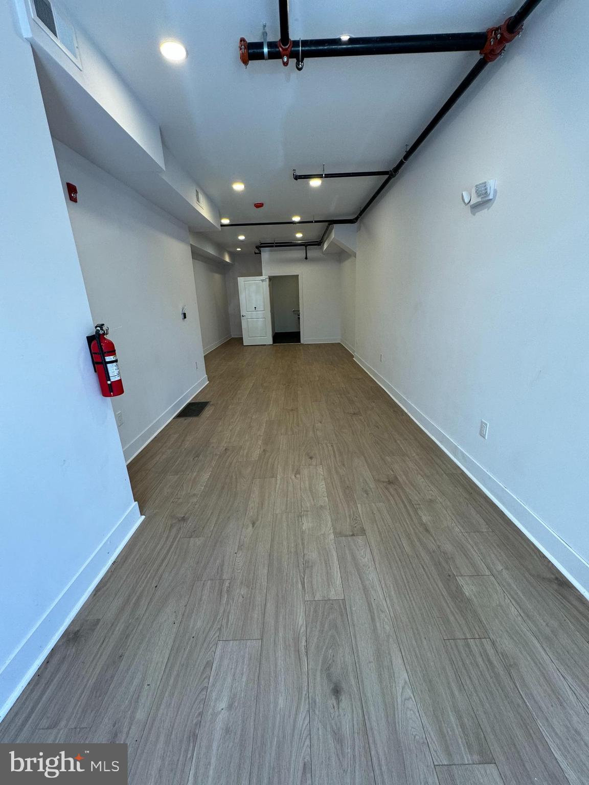 1255 LEOPARD STREET 1