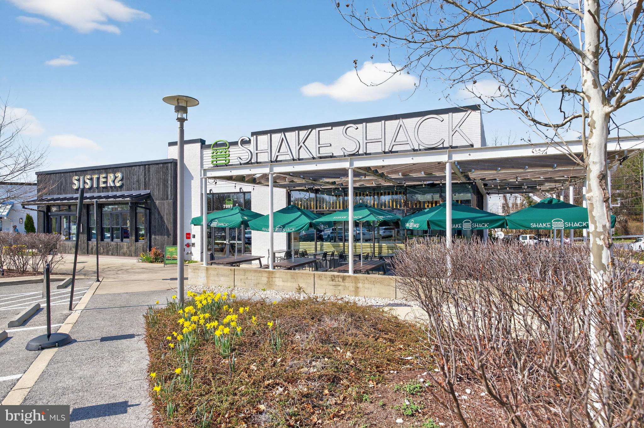 INVERNESS KNOLLS - Residential