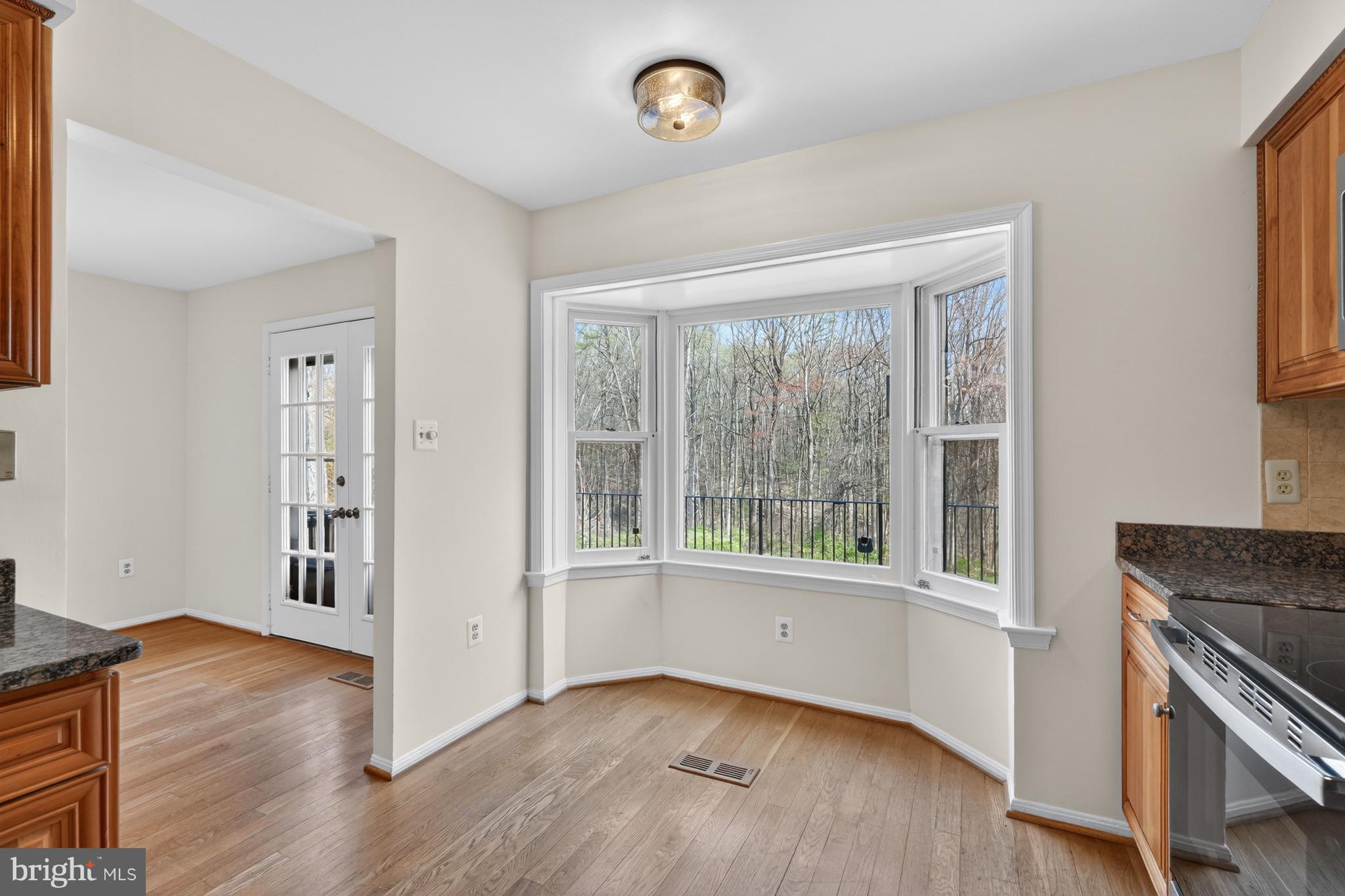 INVERNESS KNOLLS - Residential