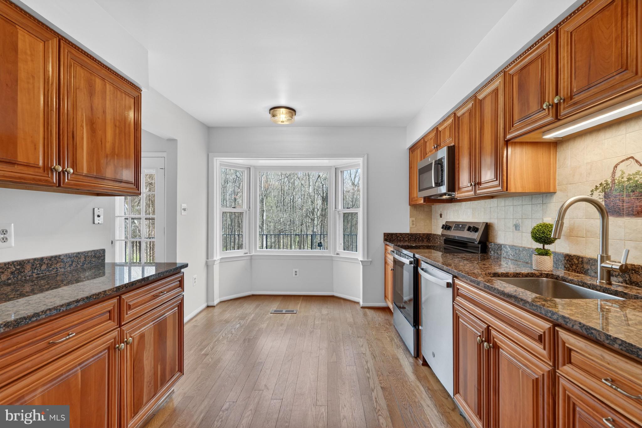 INVERNESS KNOLLS - Residential