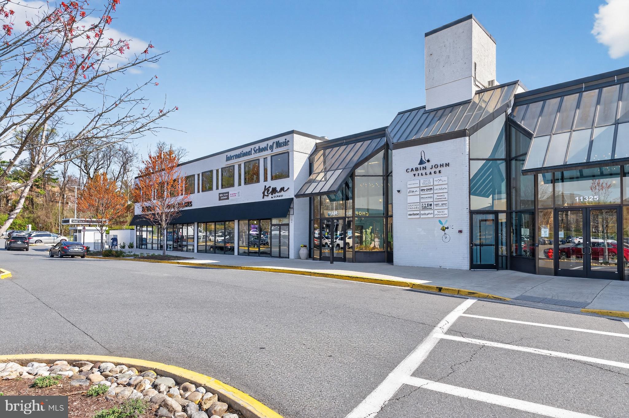 INVERNESS KNOLLS - Residential