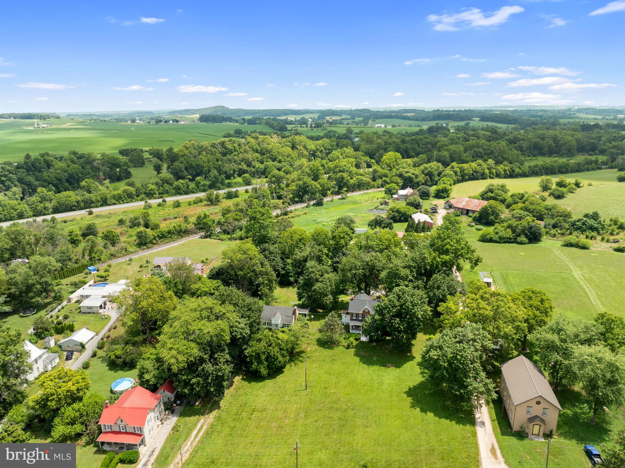 MCKINSTRYS MILL ESTATES - Residential