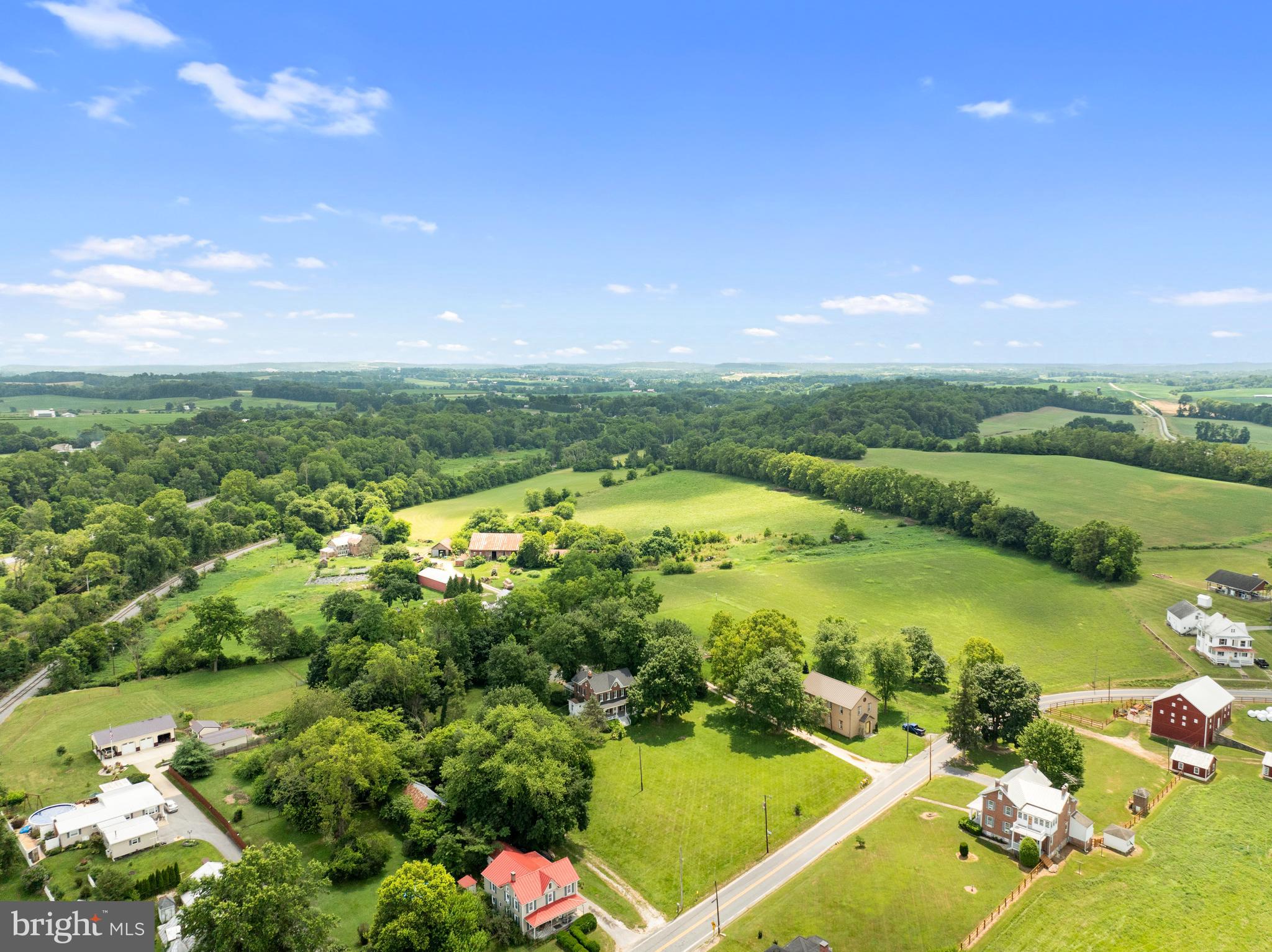 MCKINSTRYS MILL ESTATES - Residential