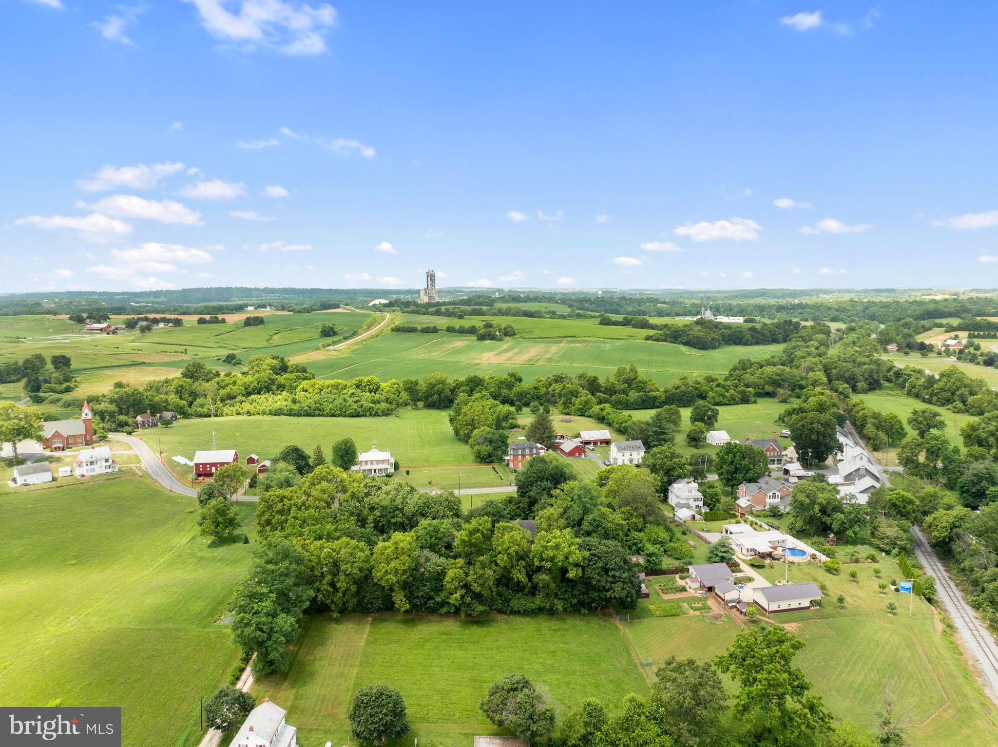 MCKINSTRYS MILL ESTATES - Residential