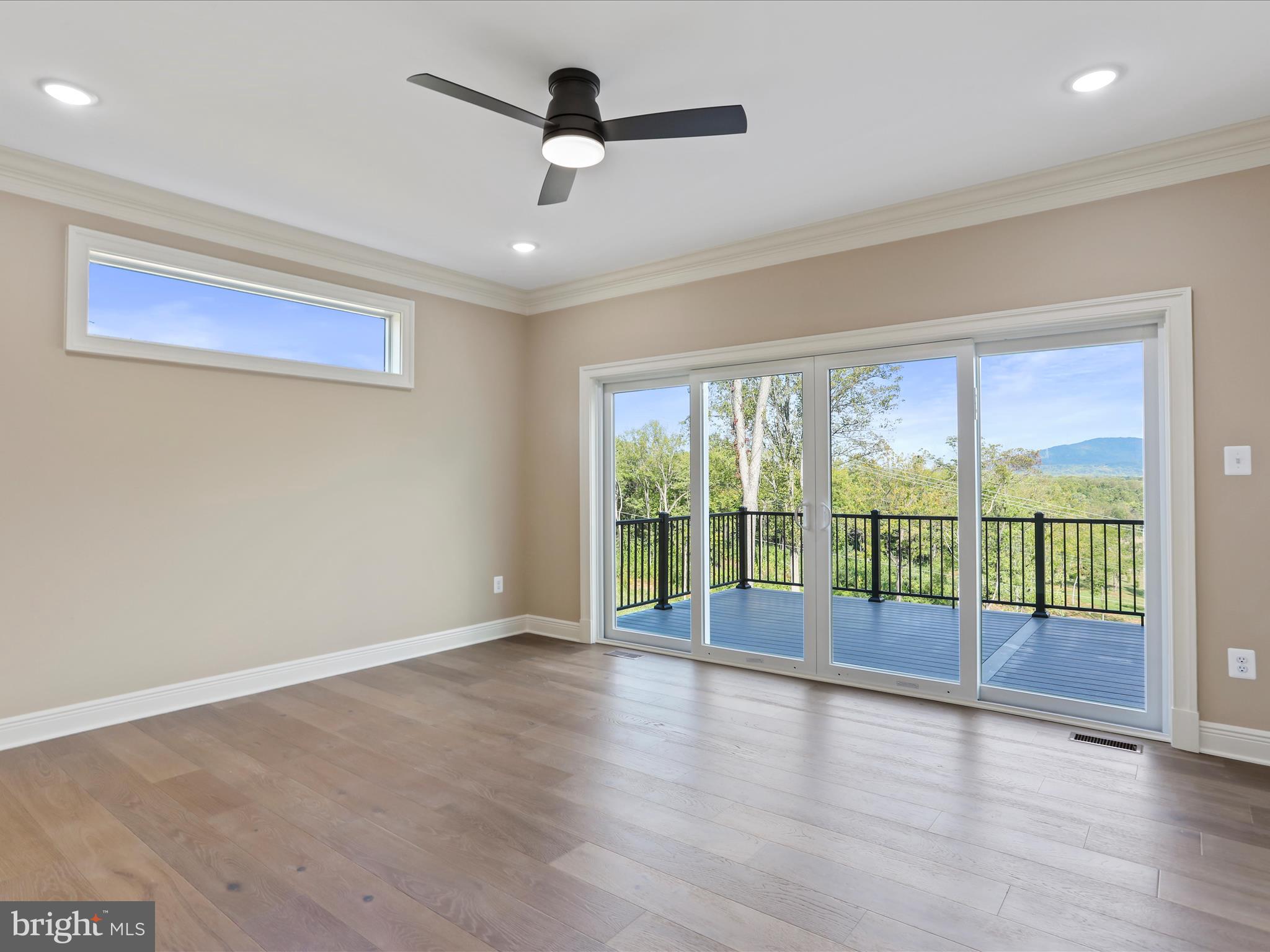 BELLA VISTA - Residential