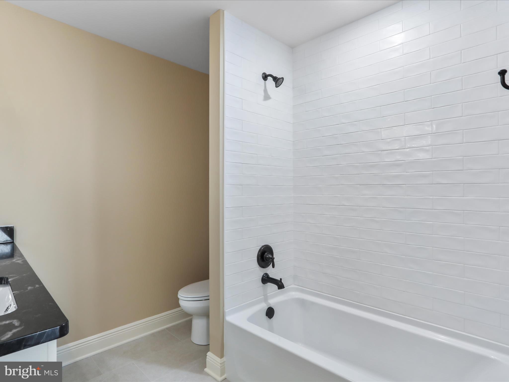 BELLA VISTA - Residential