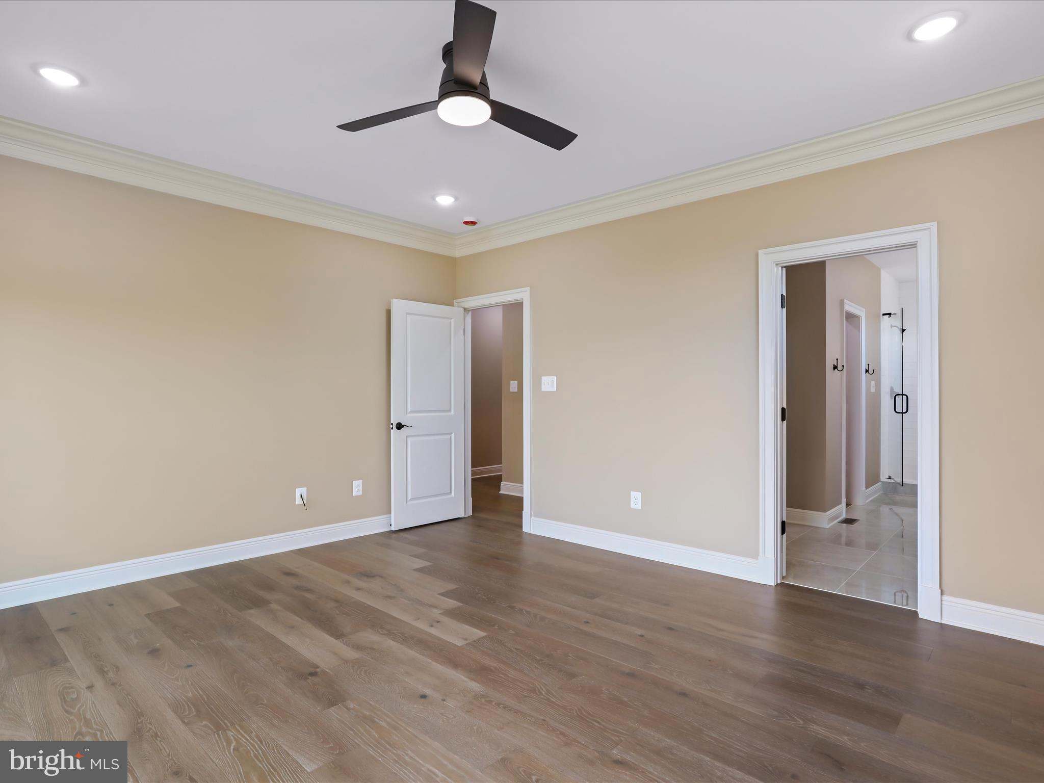 BELLA VISTA - Residential