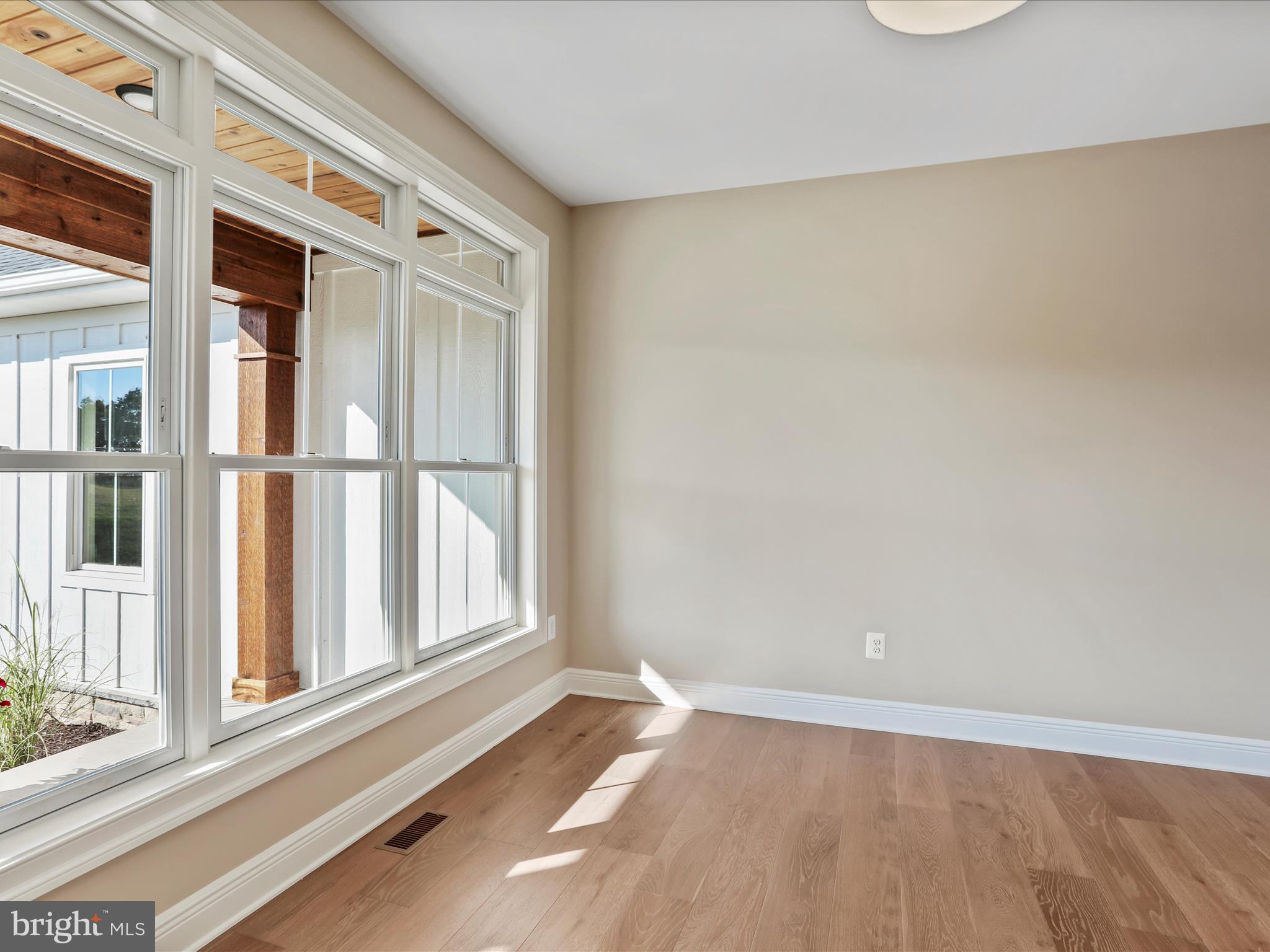 BELLA VISTA - Residential