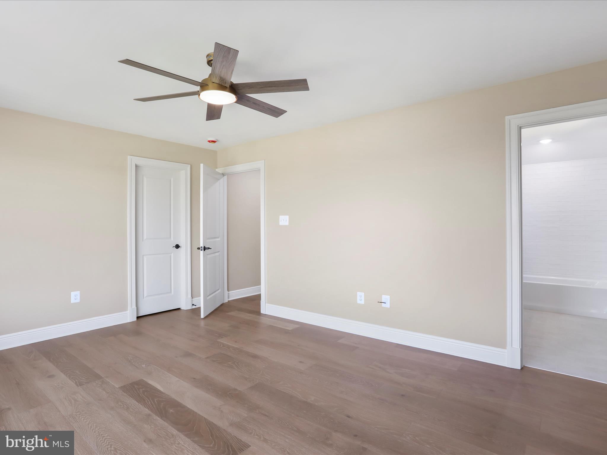 BELLA VISTA - Residential